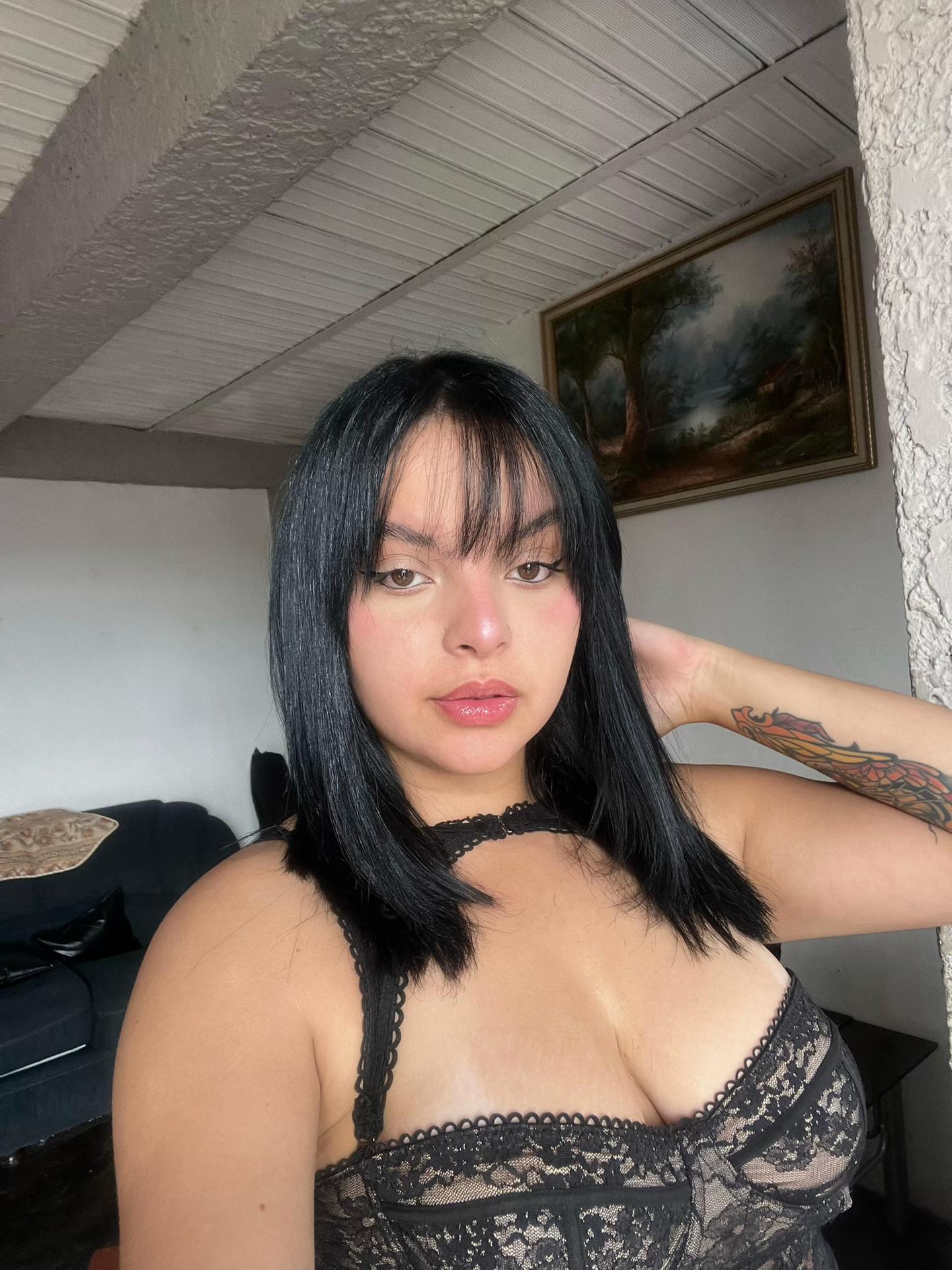 @eydiii 🖤