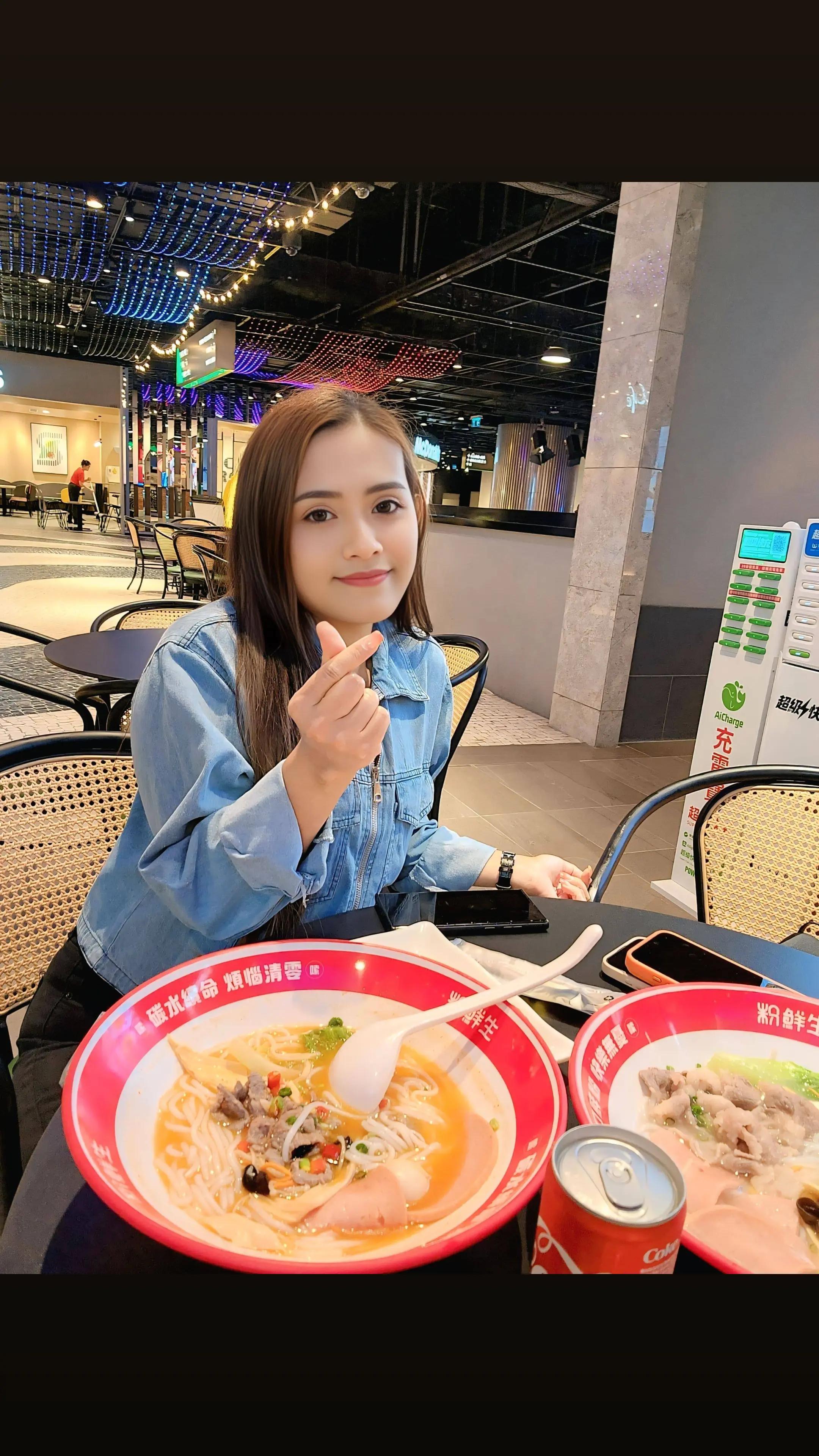 @Firlina