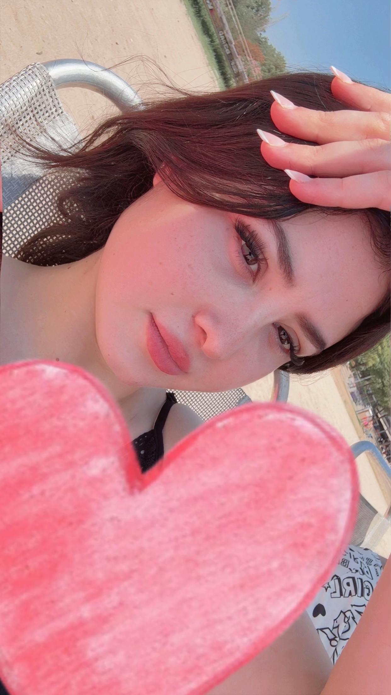 @__aseeeeel__