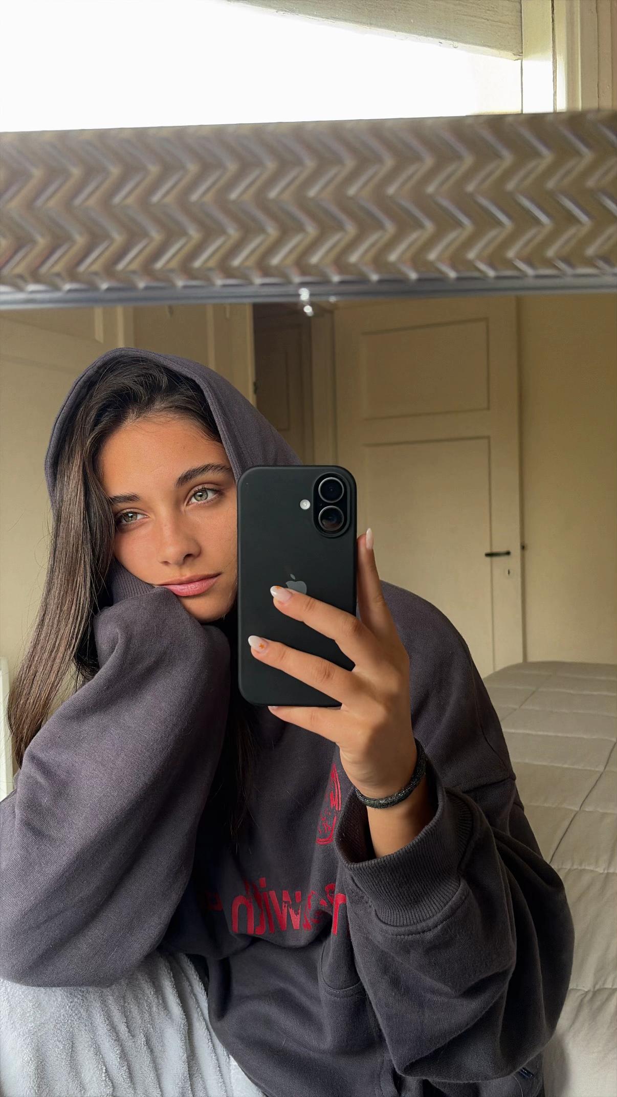 @renata