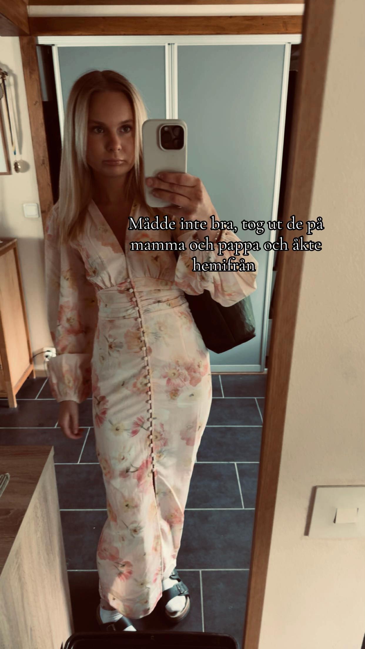 @Evelinaaa🎀