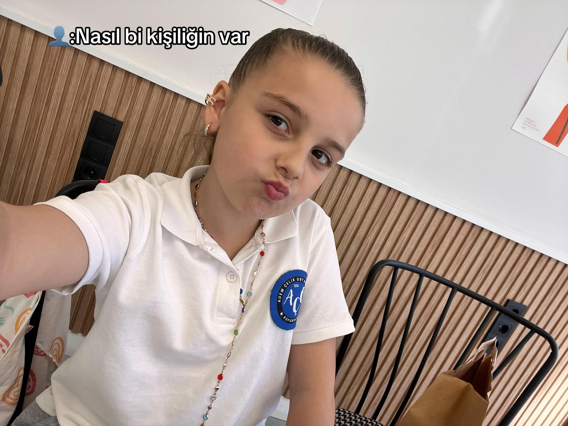 @Öyküüü๐ชฉ