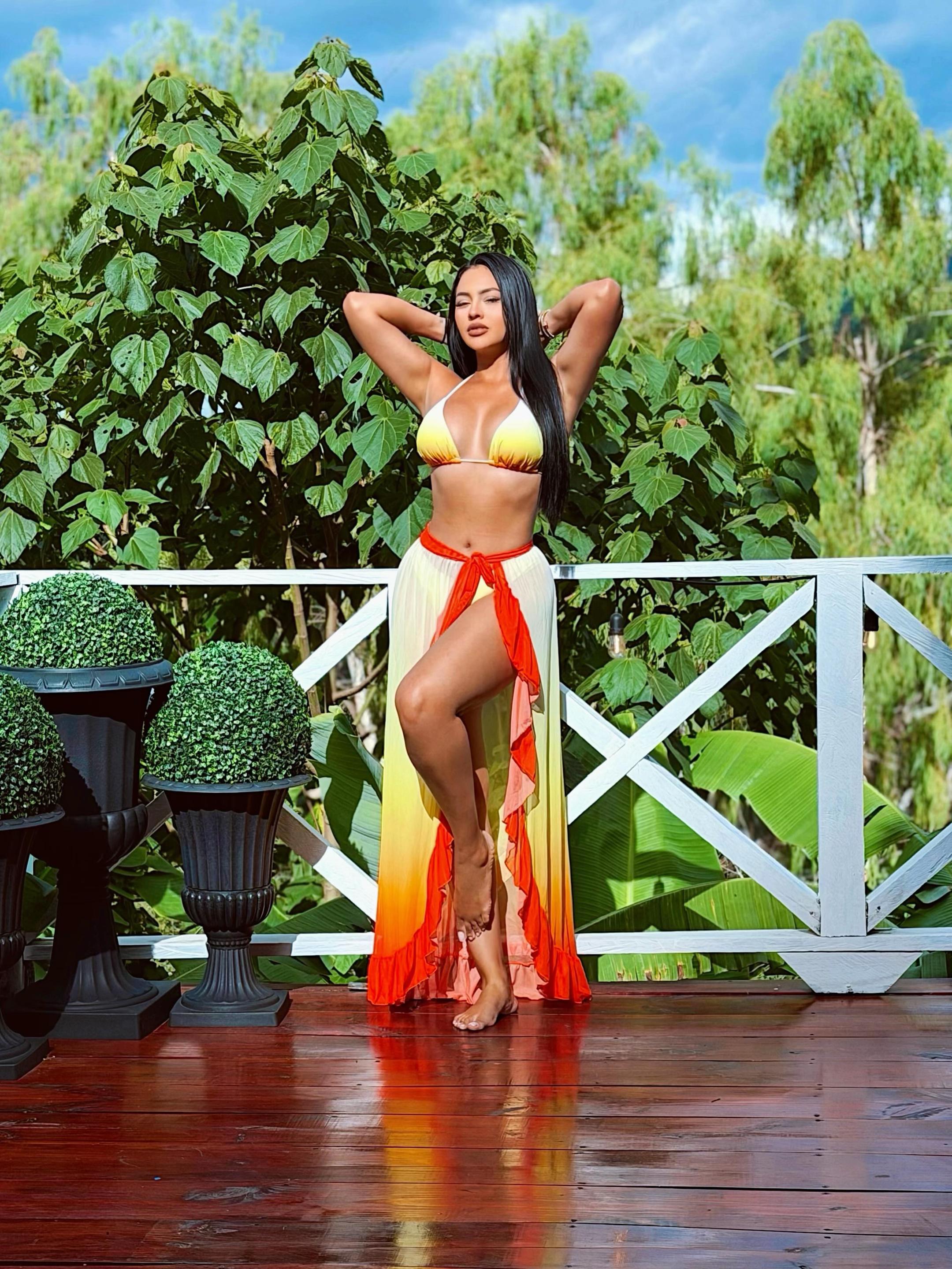 @Kennia Mondragon 👑🇭🇳