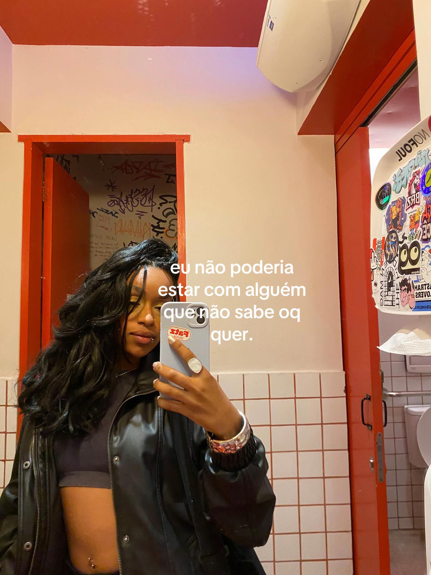 @Elisa Caetano
