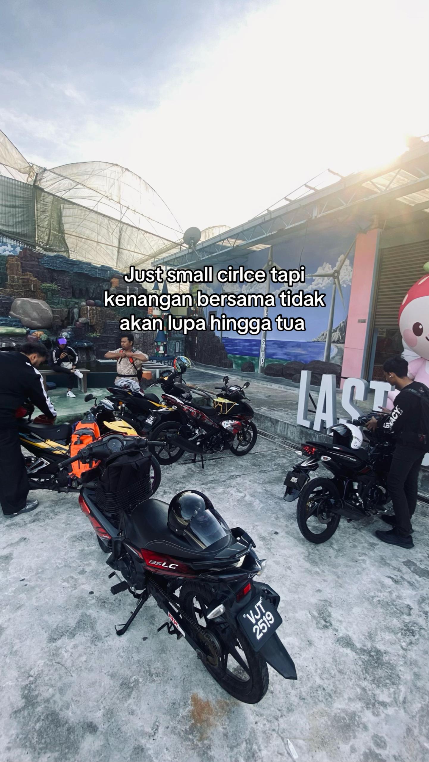 @Myeedz