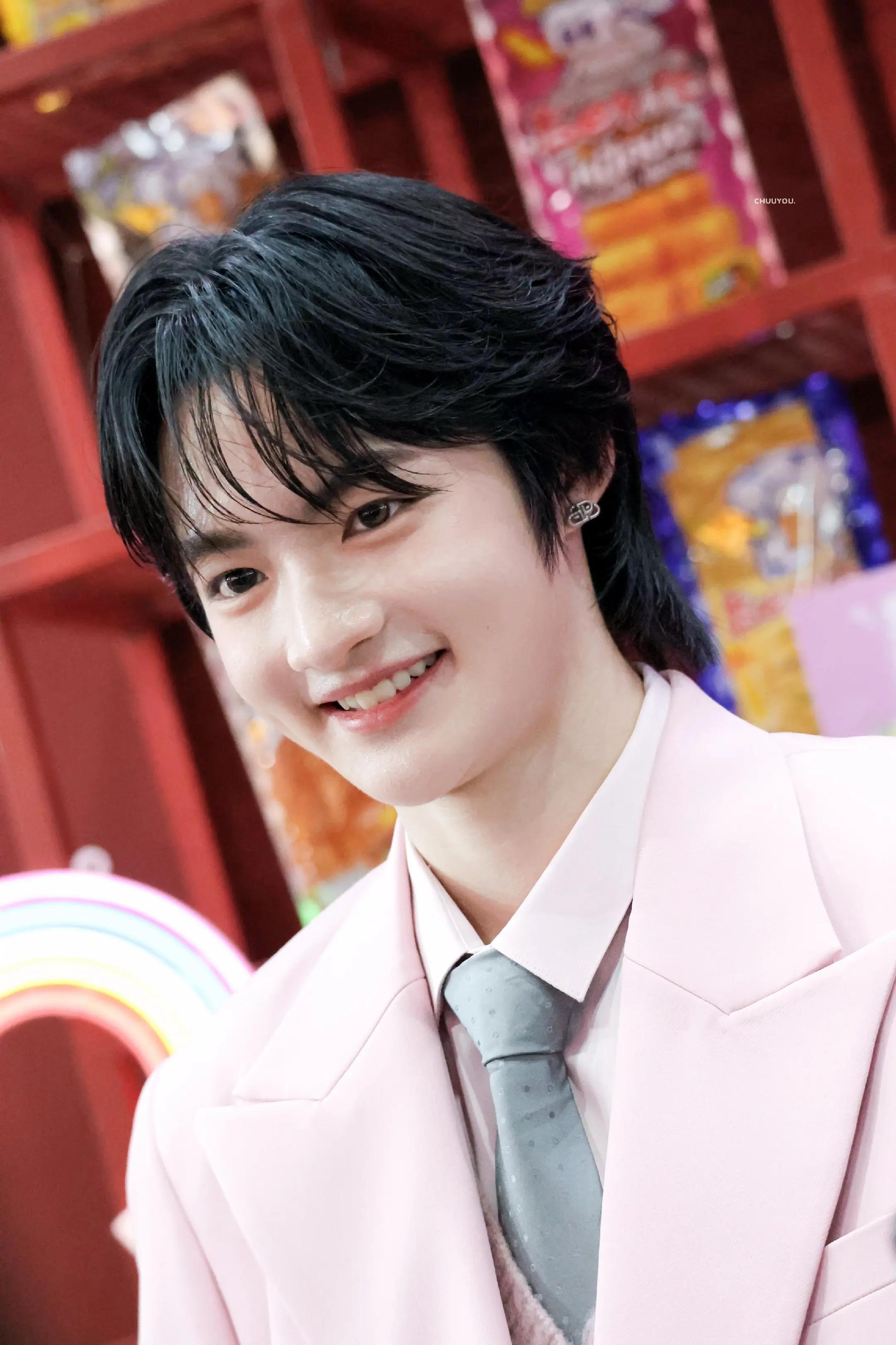@ʀɛɛօռռ ฅ՞&bull;ﻌ&bull;՞ฅ (🐯)
