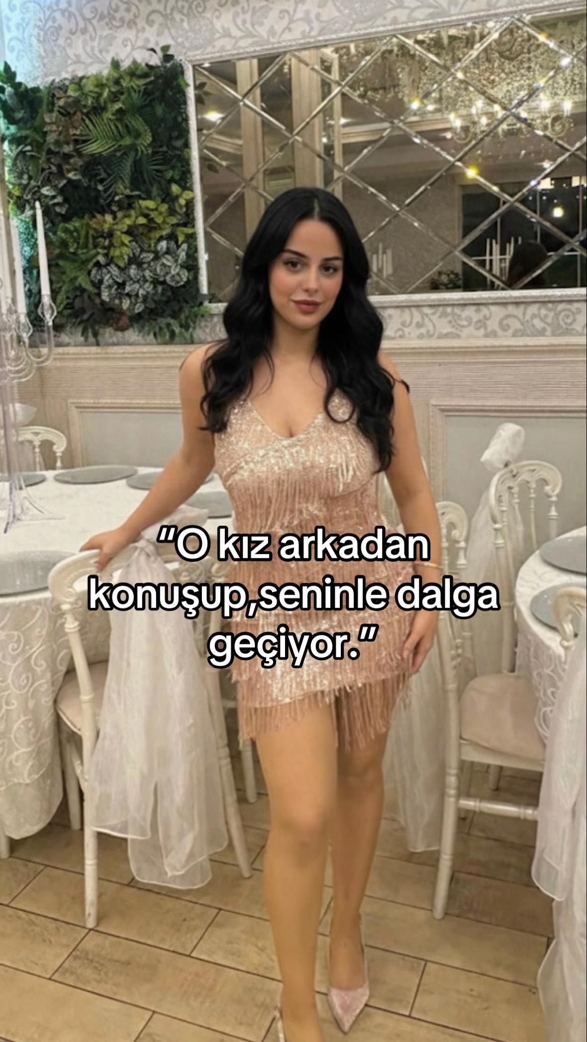 @Cerosh                   🪳