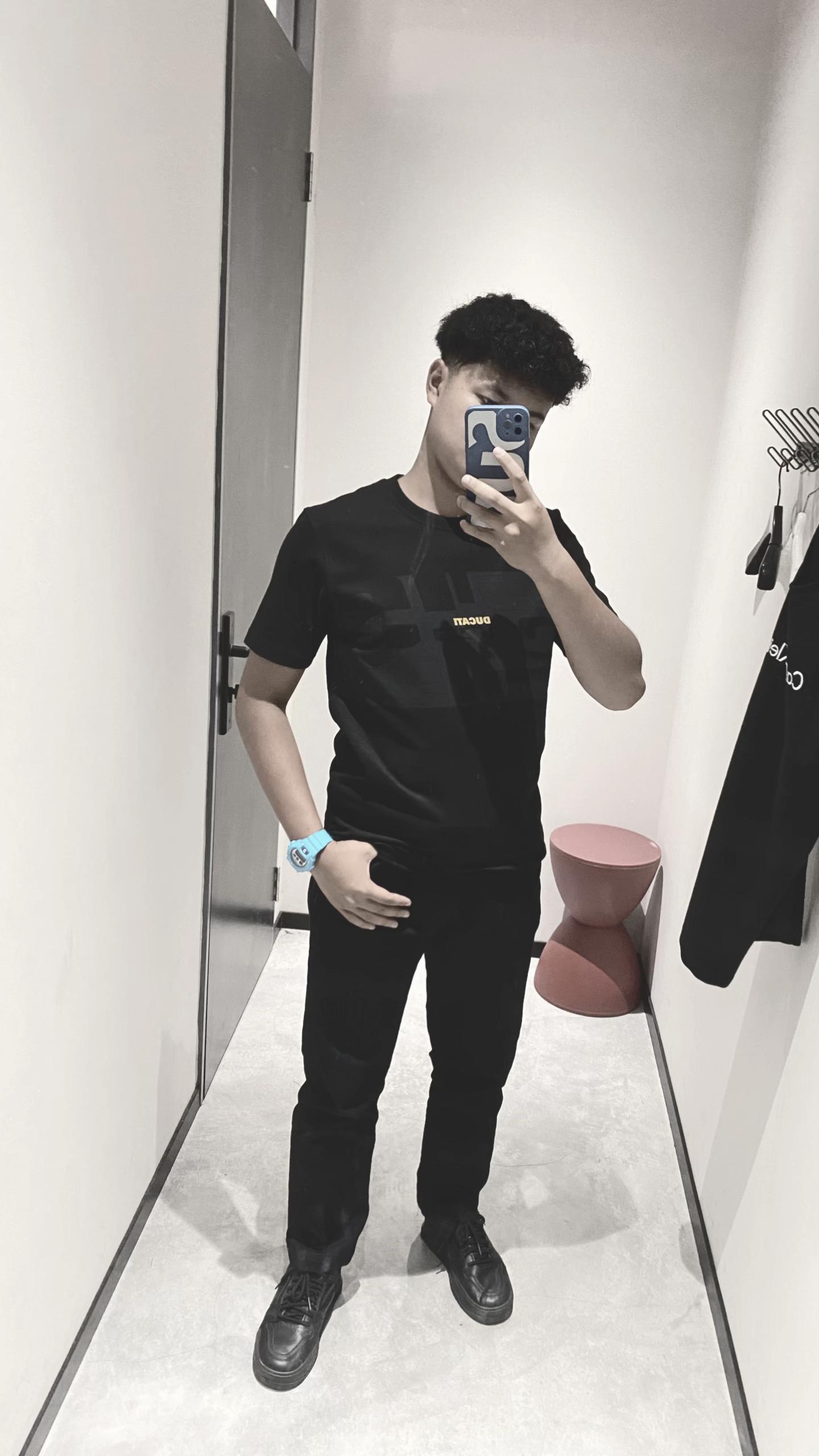 @£ZUL£