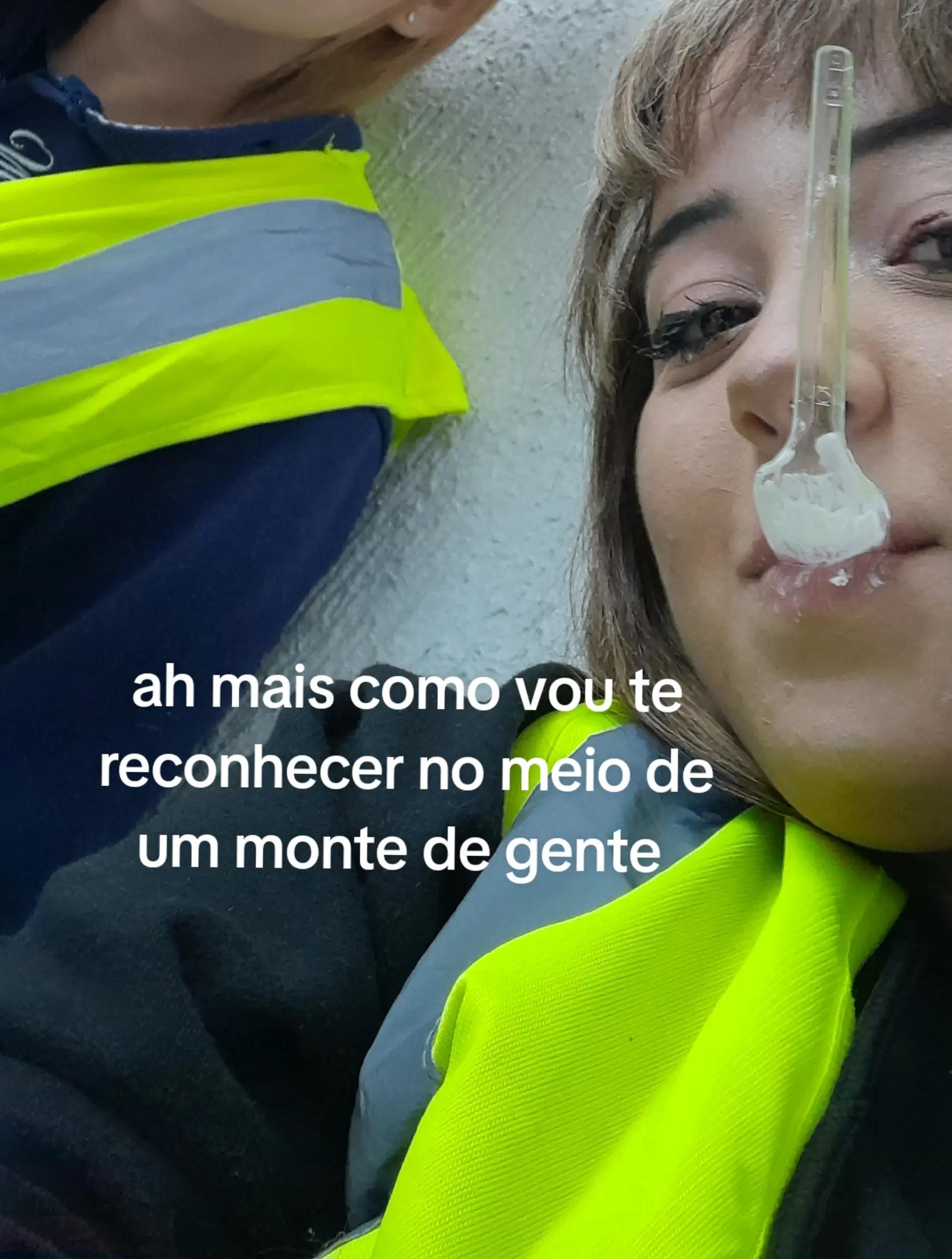 @Mariana pereira Cort