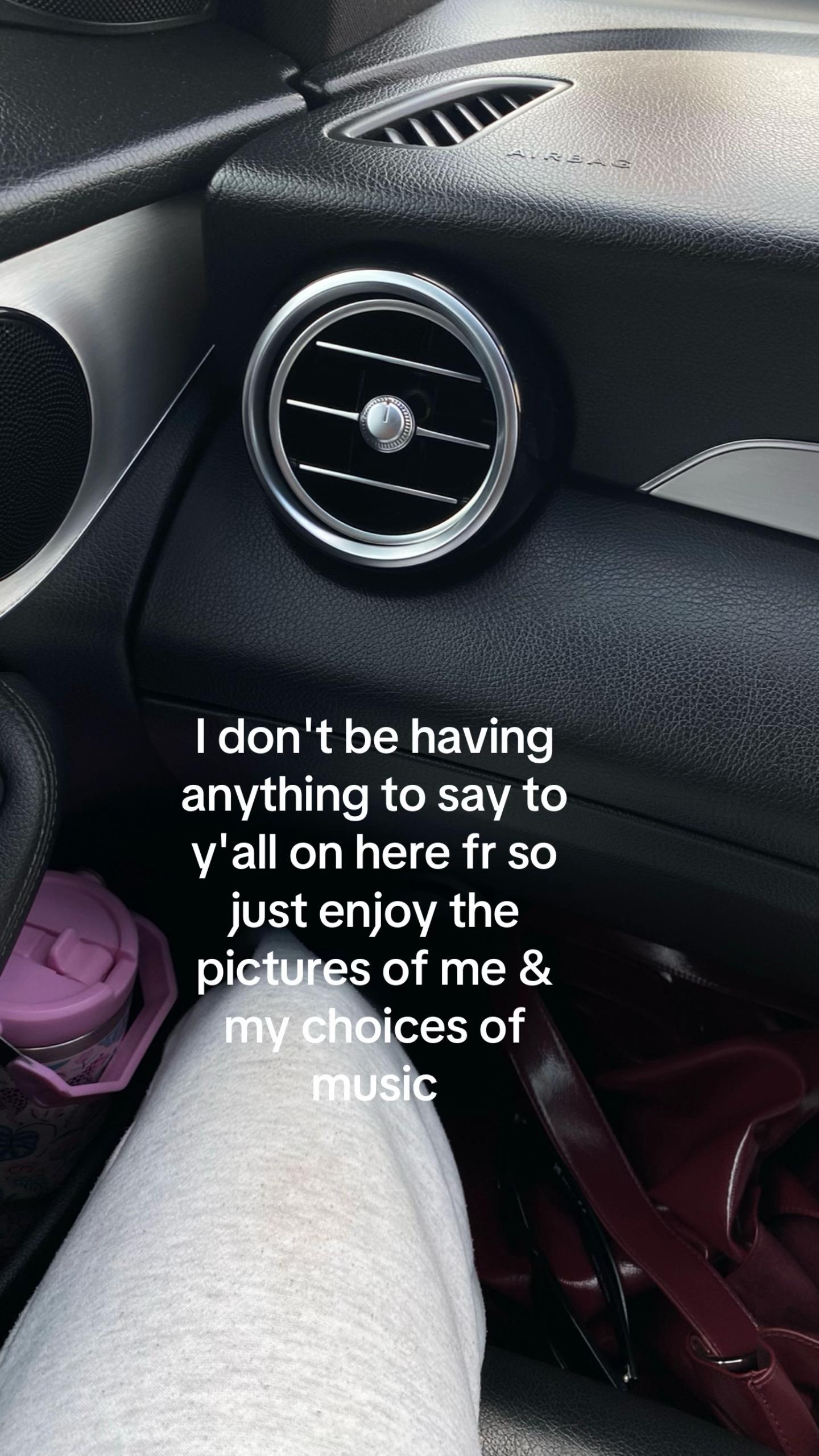 @Judi🌟