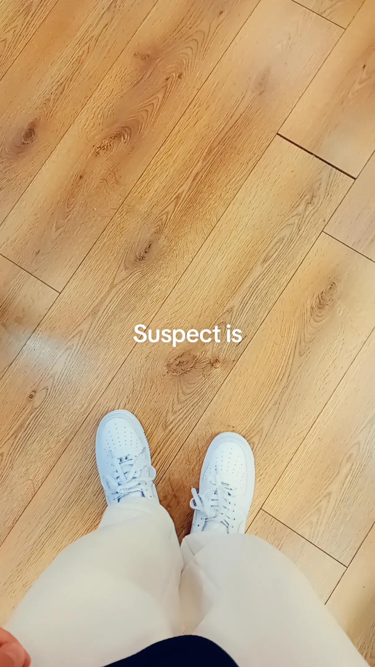 @???