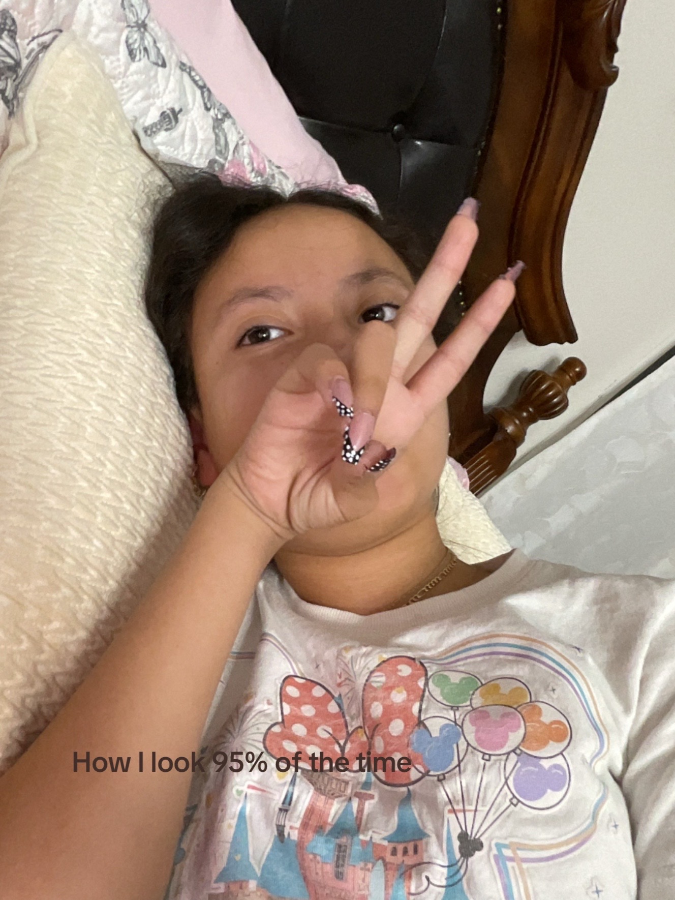 @🥹✌️
