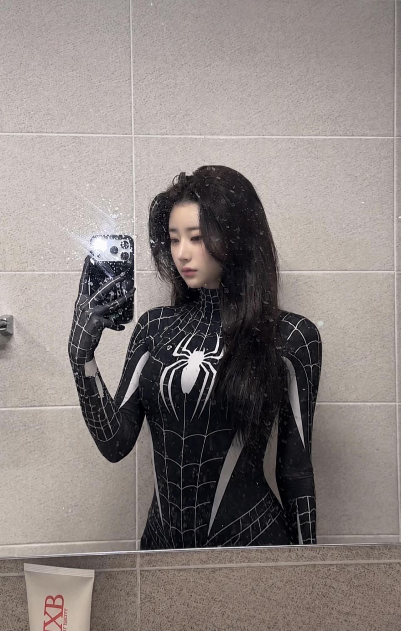 @初 戀 (초련)