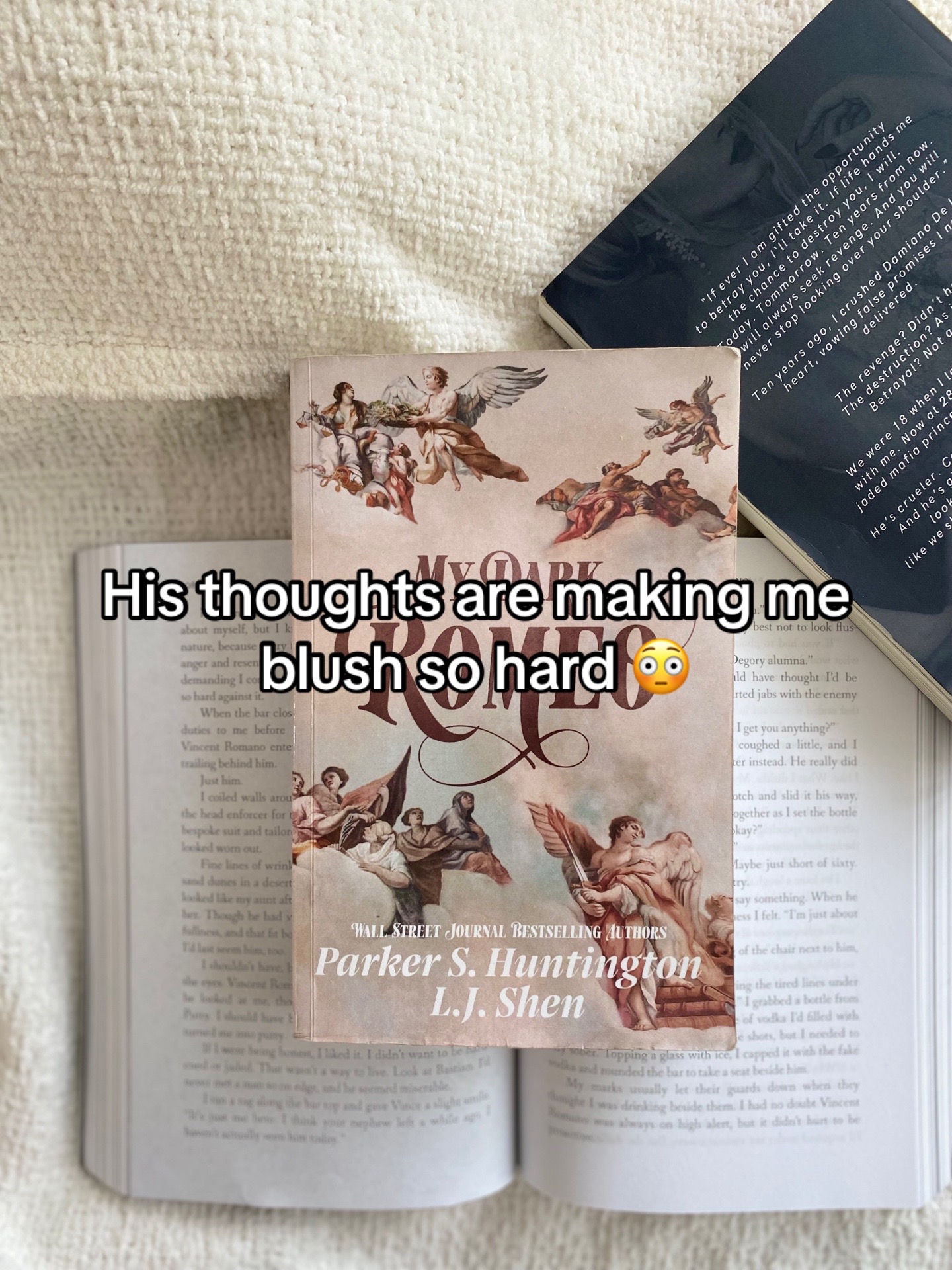 @books_with_sylvaris