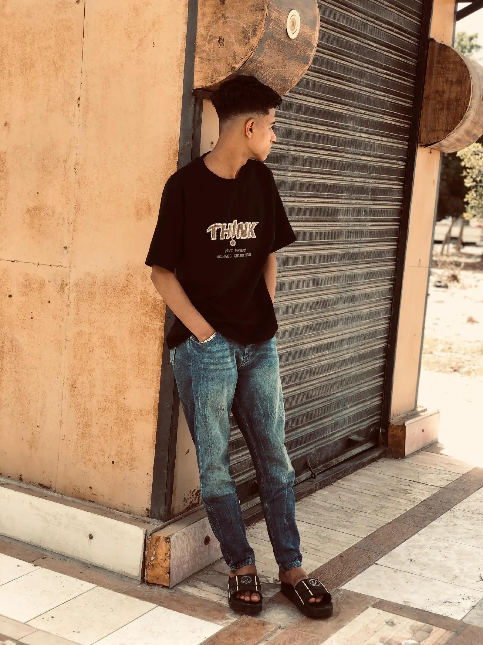 @🐺