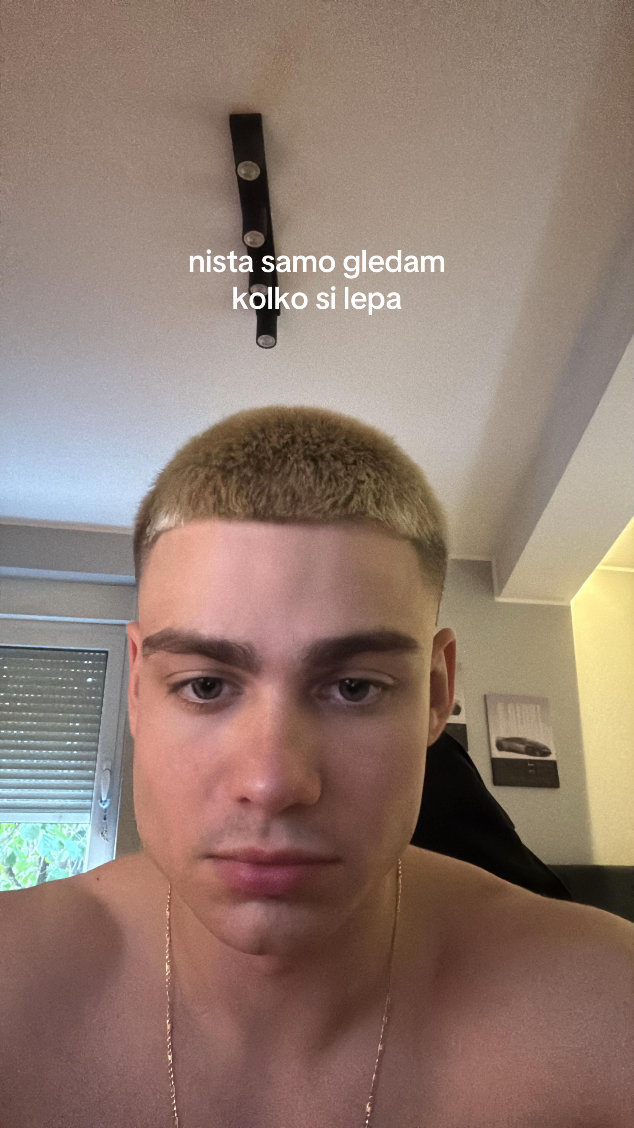 @Velja