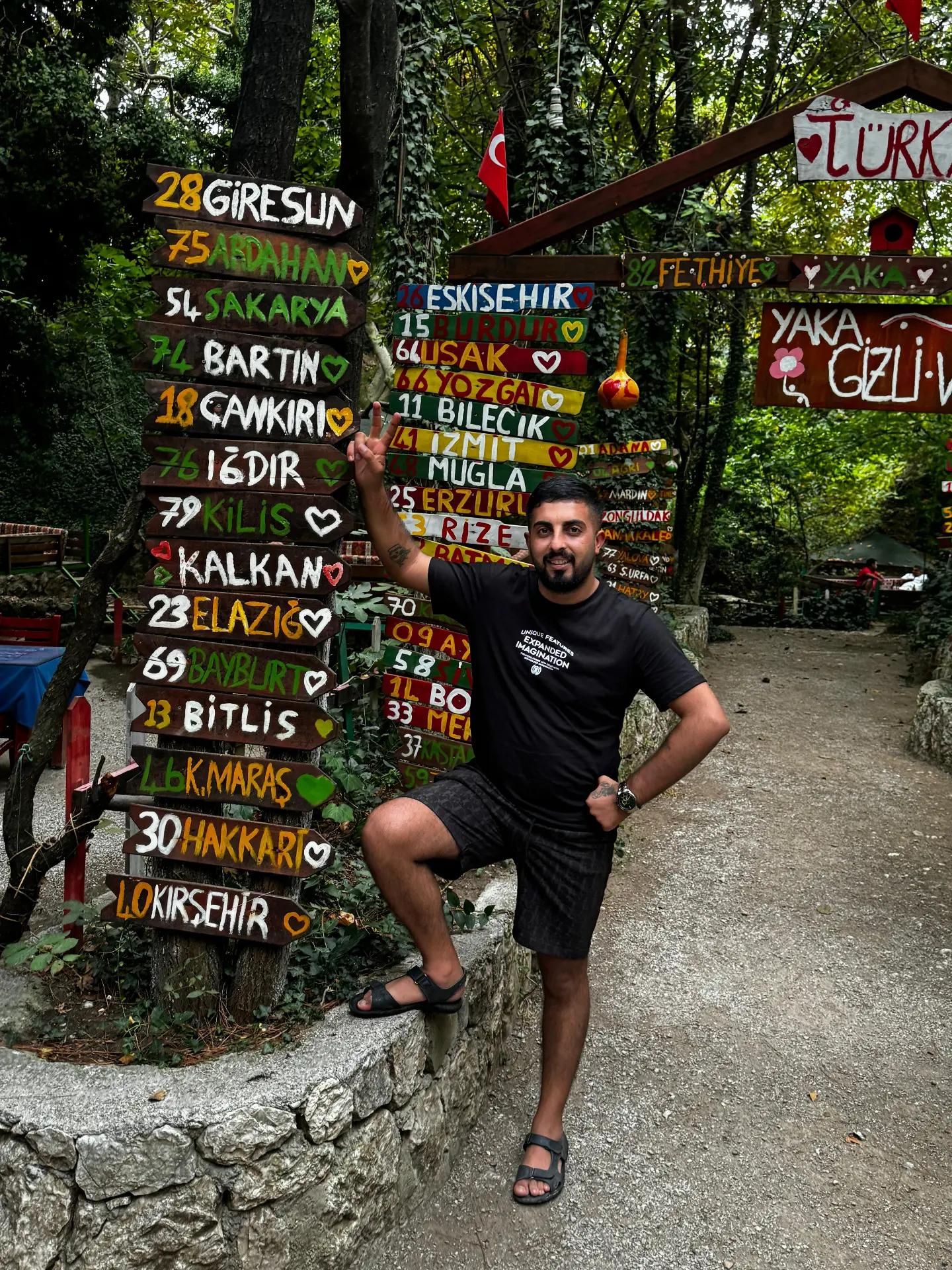 @ŞoReş ✌️