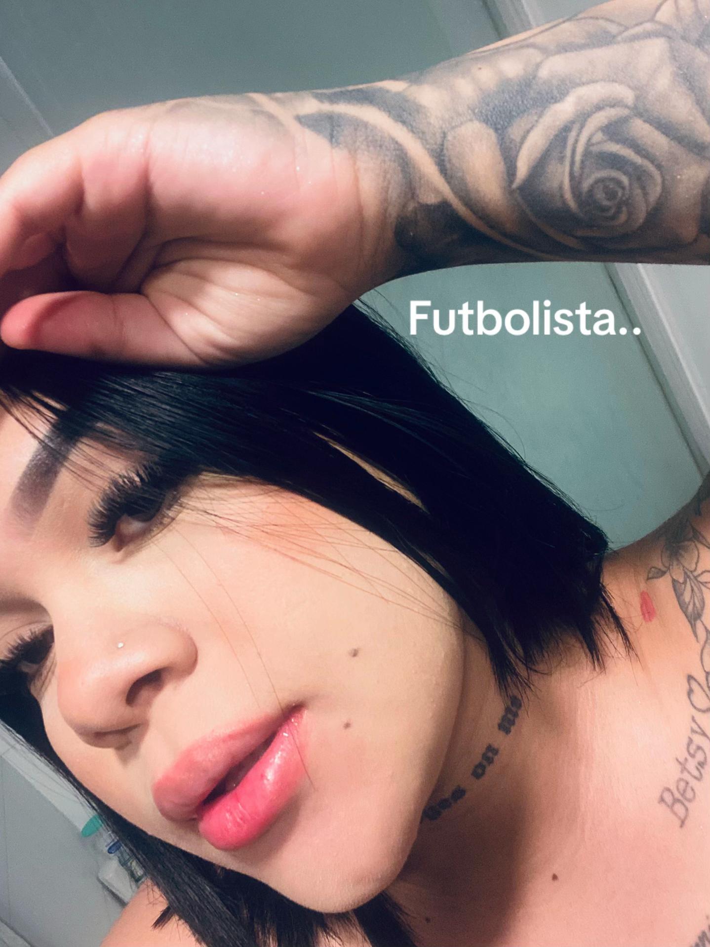 @𝓓𝓪𝓷𝓲𝓲 𝓻𝓸𝓾𝓼𝓼𝓮.👸🏻