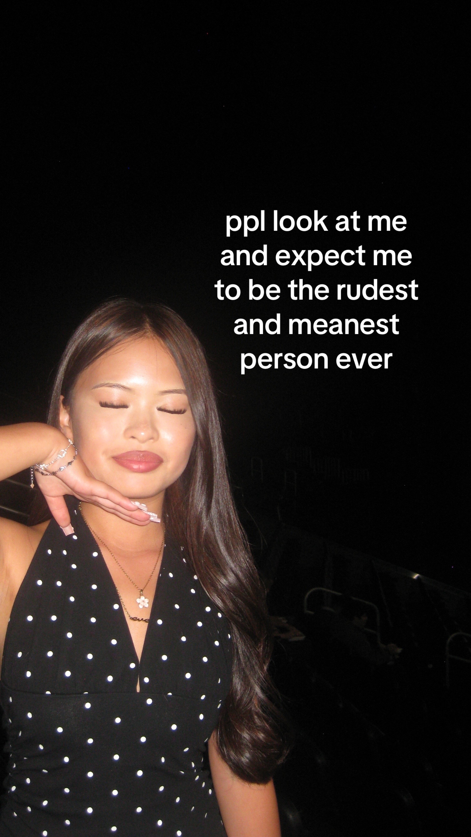 @Sixsevelyn