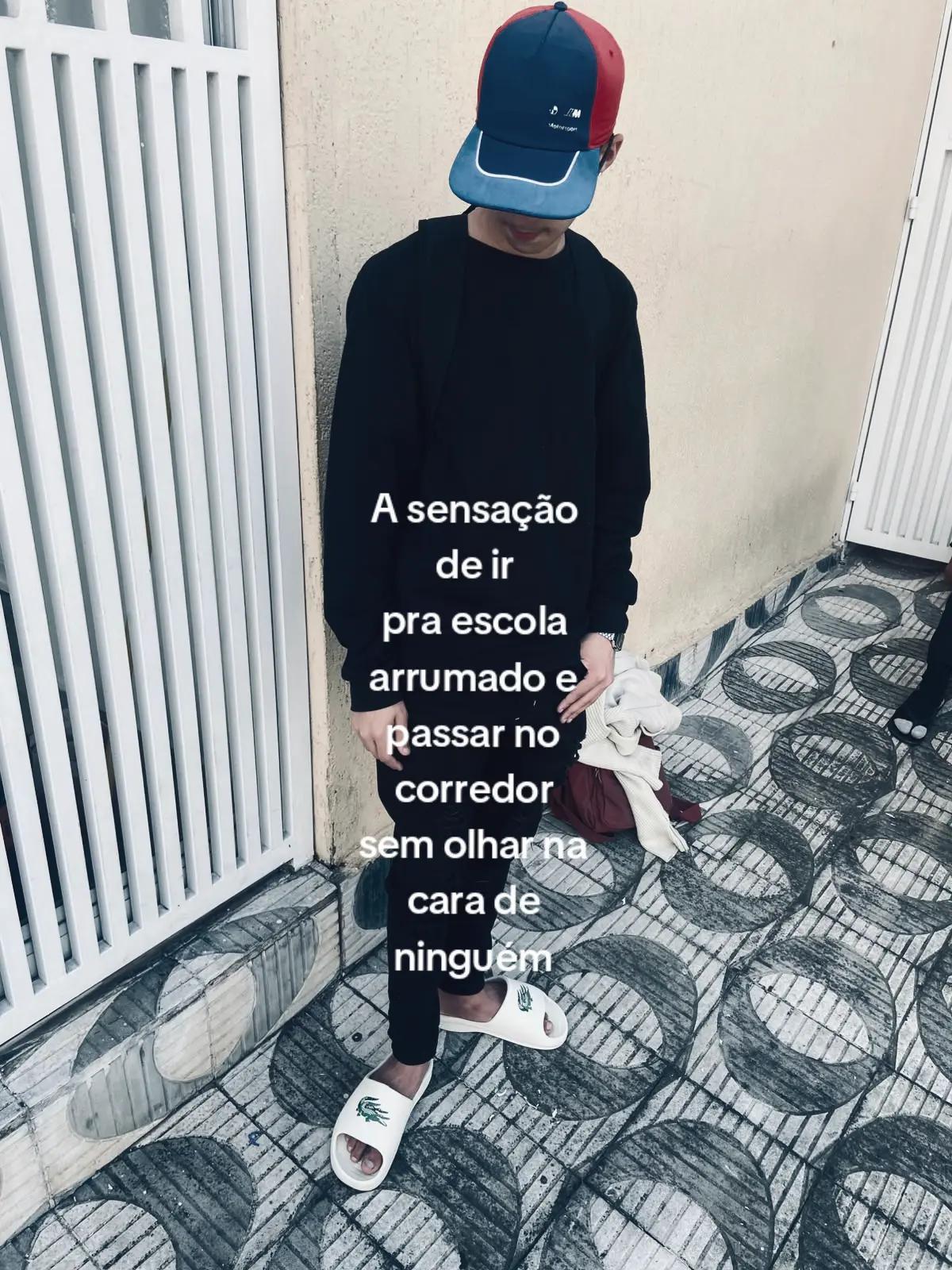 @_Araujo_7f&eacute;_
