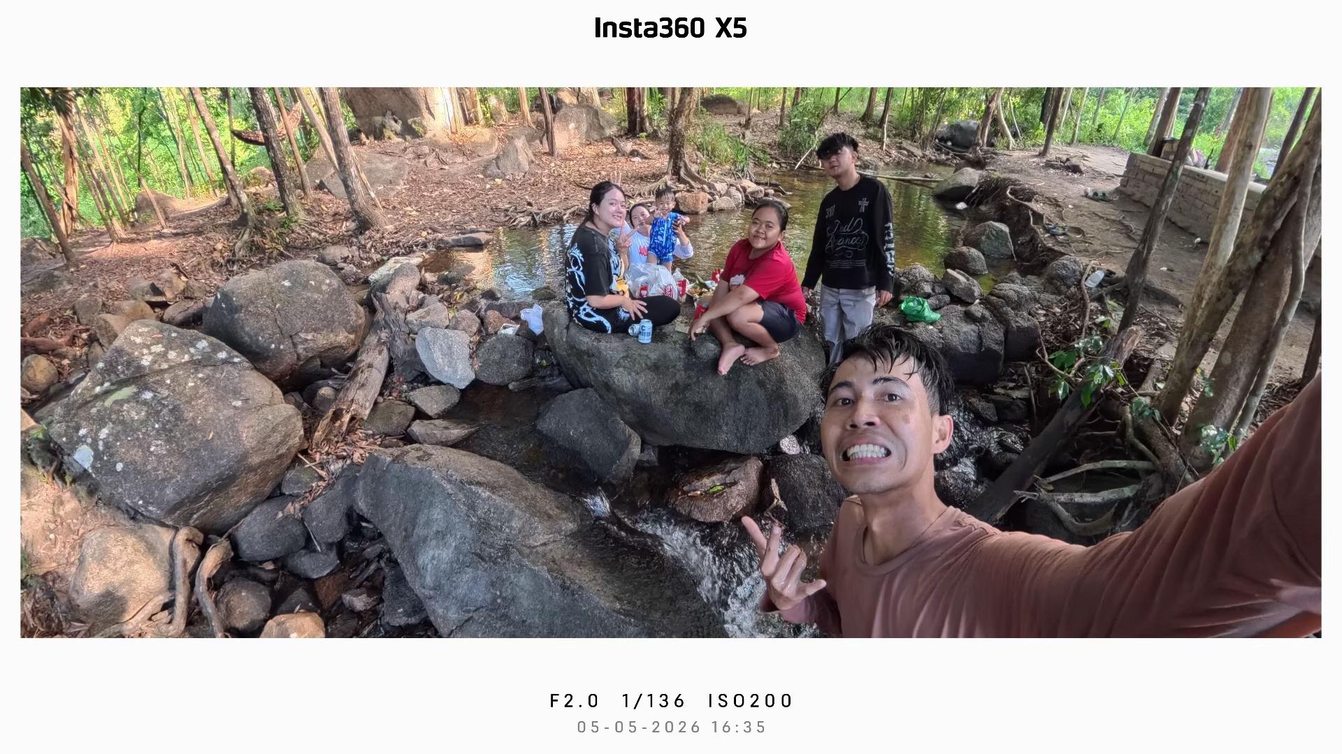 @Van Sophearak- សុភារះ🇰🇭