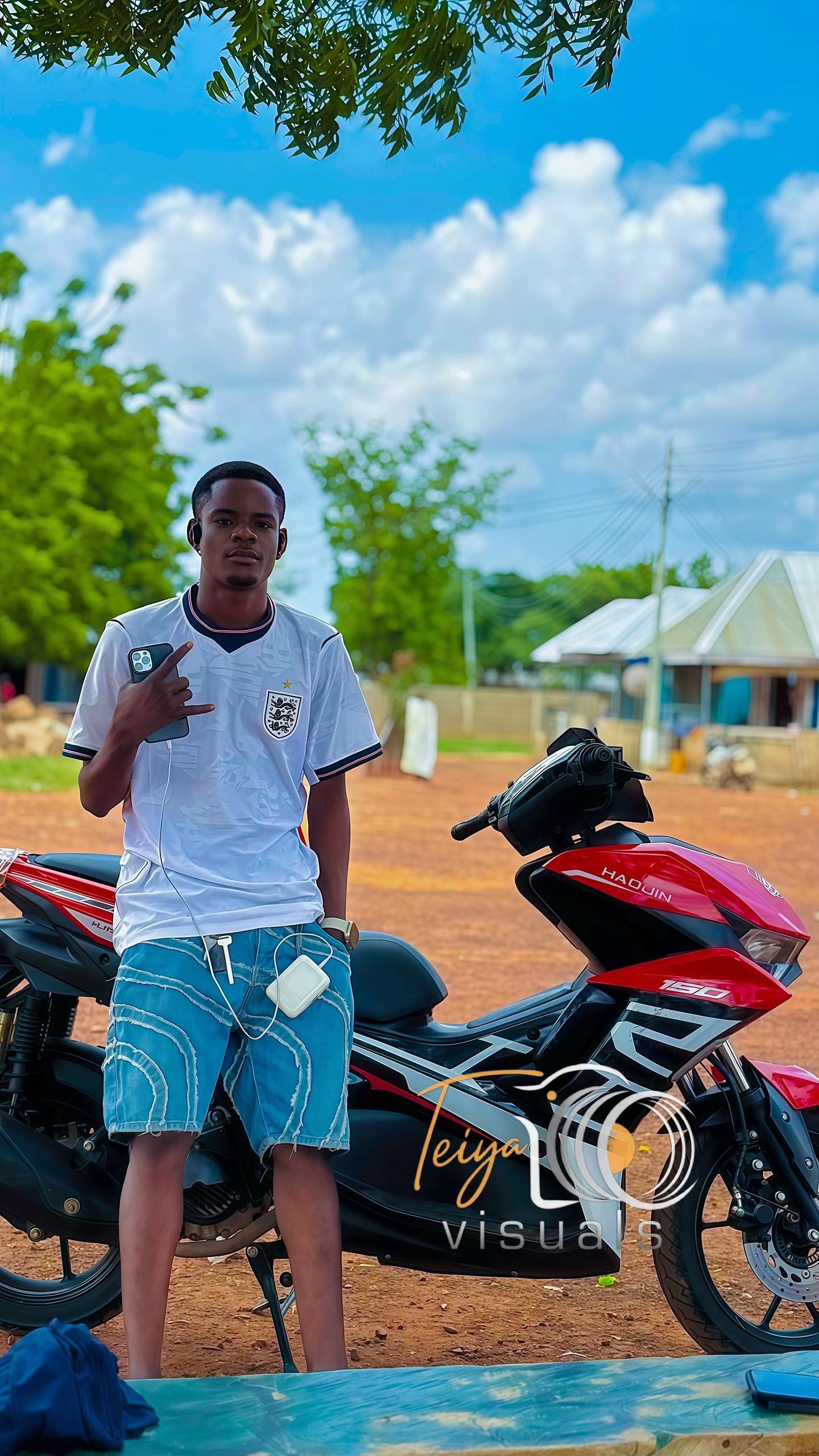 @4M$🥶
