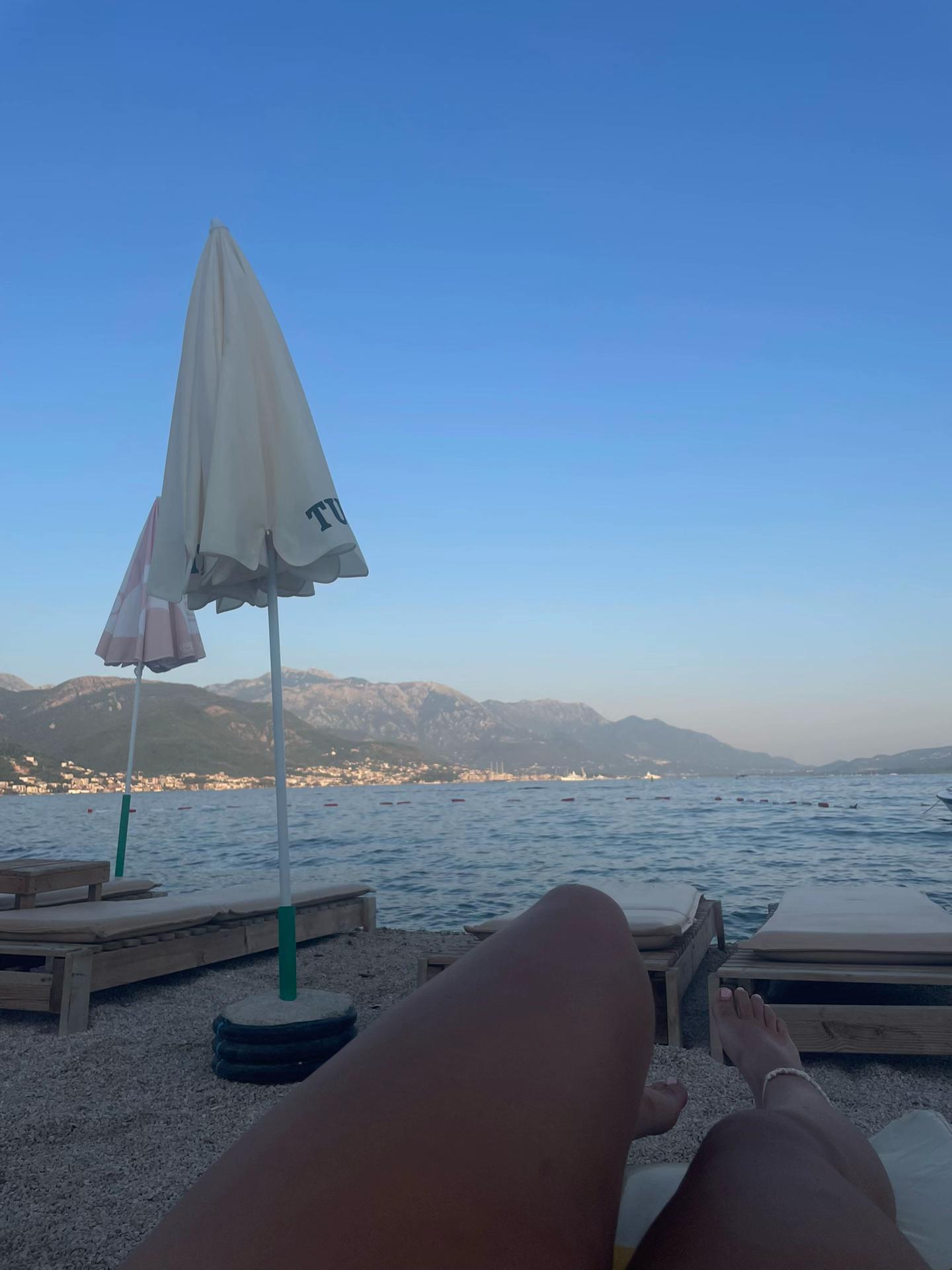 @𝓚𝓻𝓲𝓼𝓽𝓲𝓷𝓪