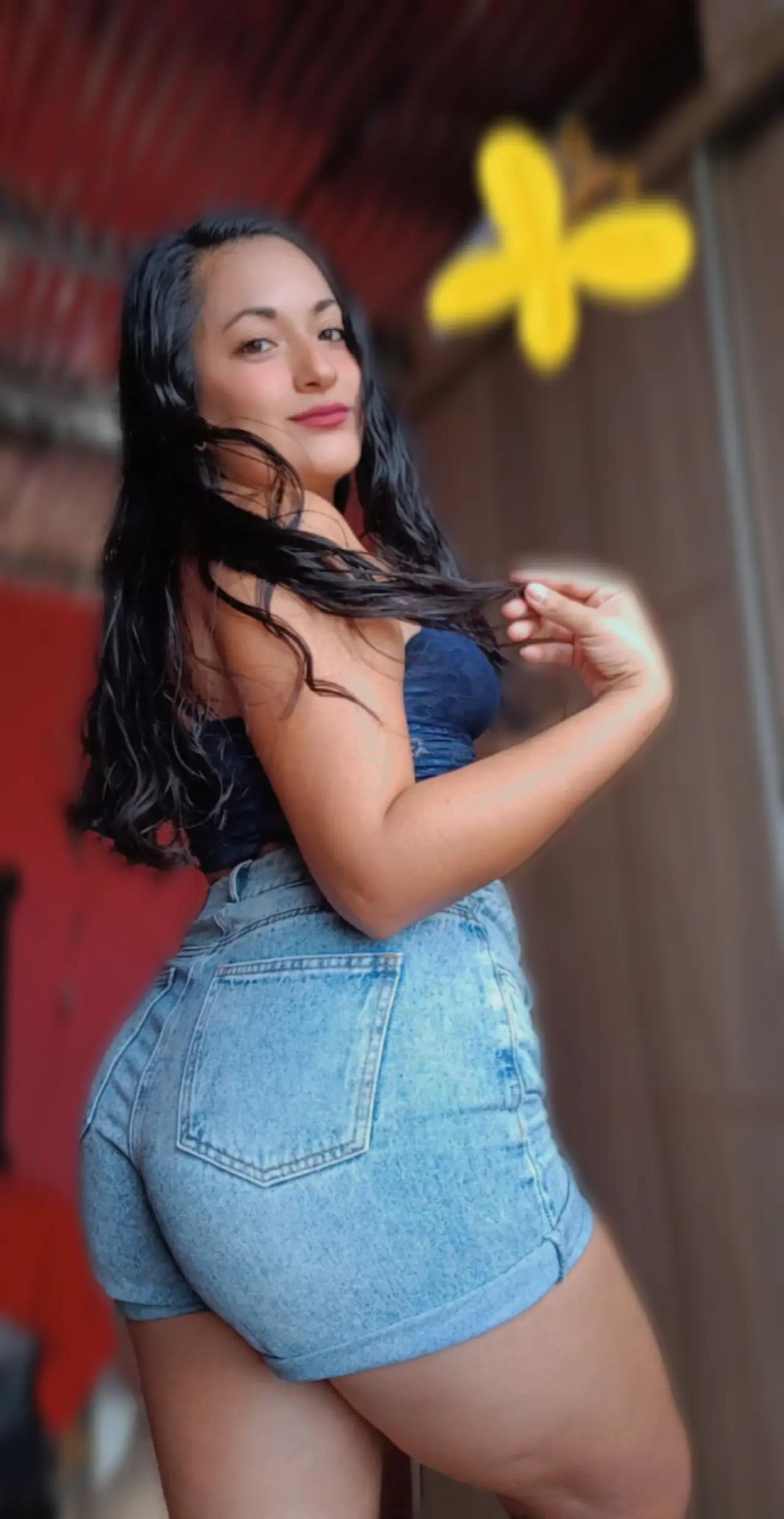 @Negrita🤎🌻