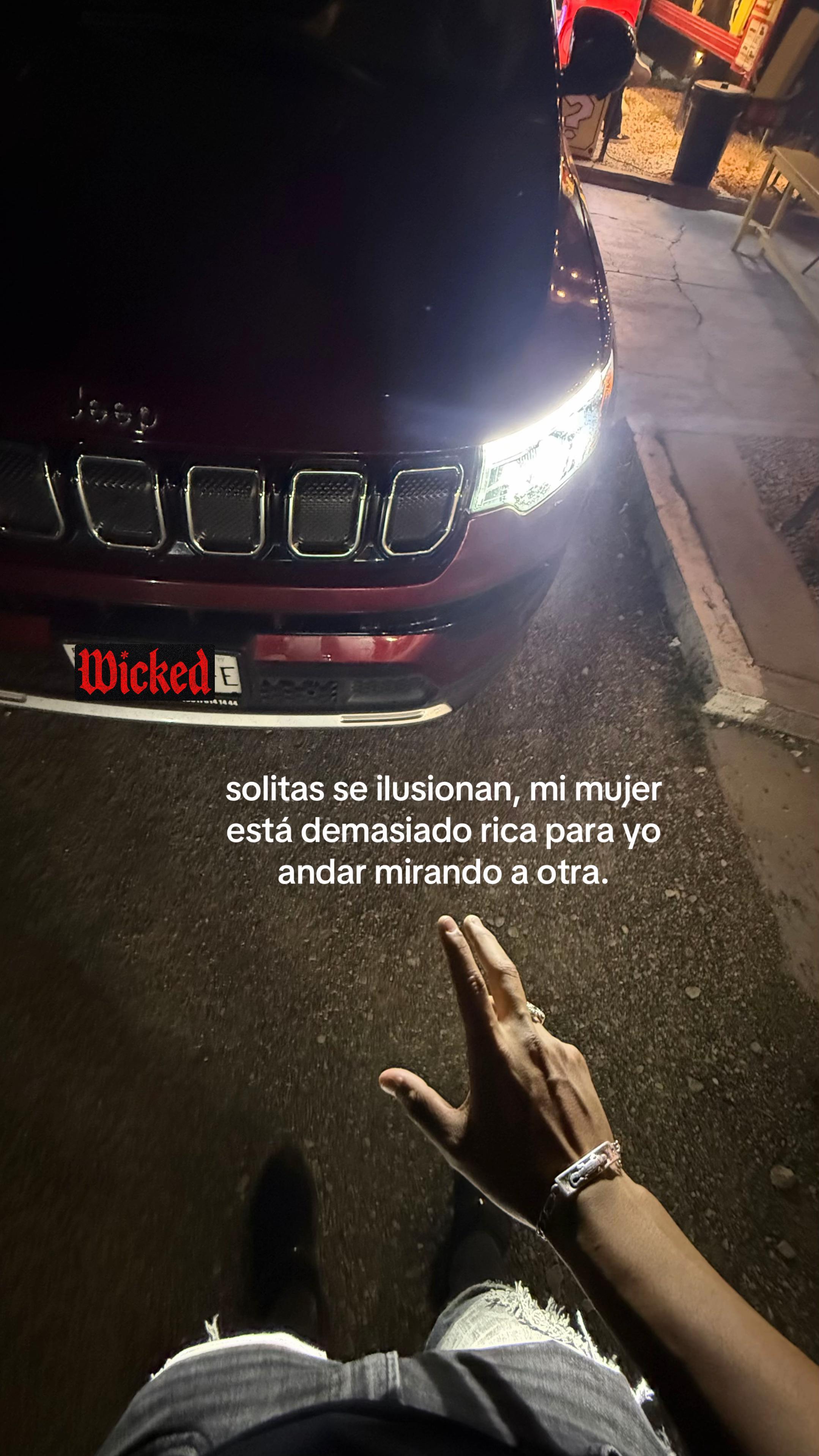 @ꜰᴇʀ ꜱᴀɴᴄʜᴇᴢ