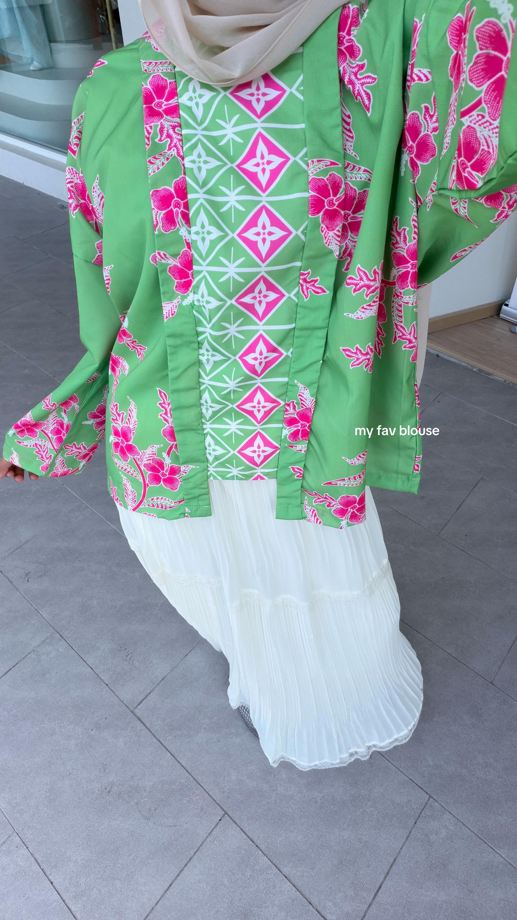 @Zoe Arisah Outfit
