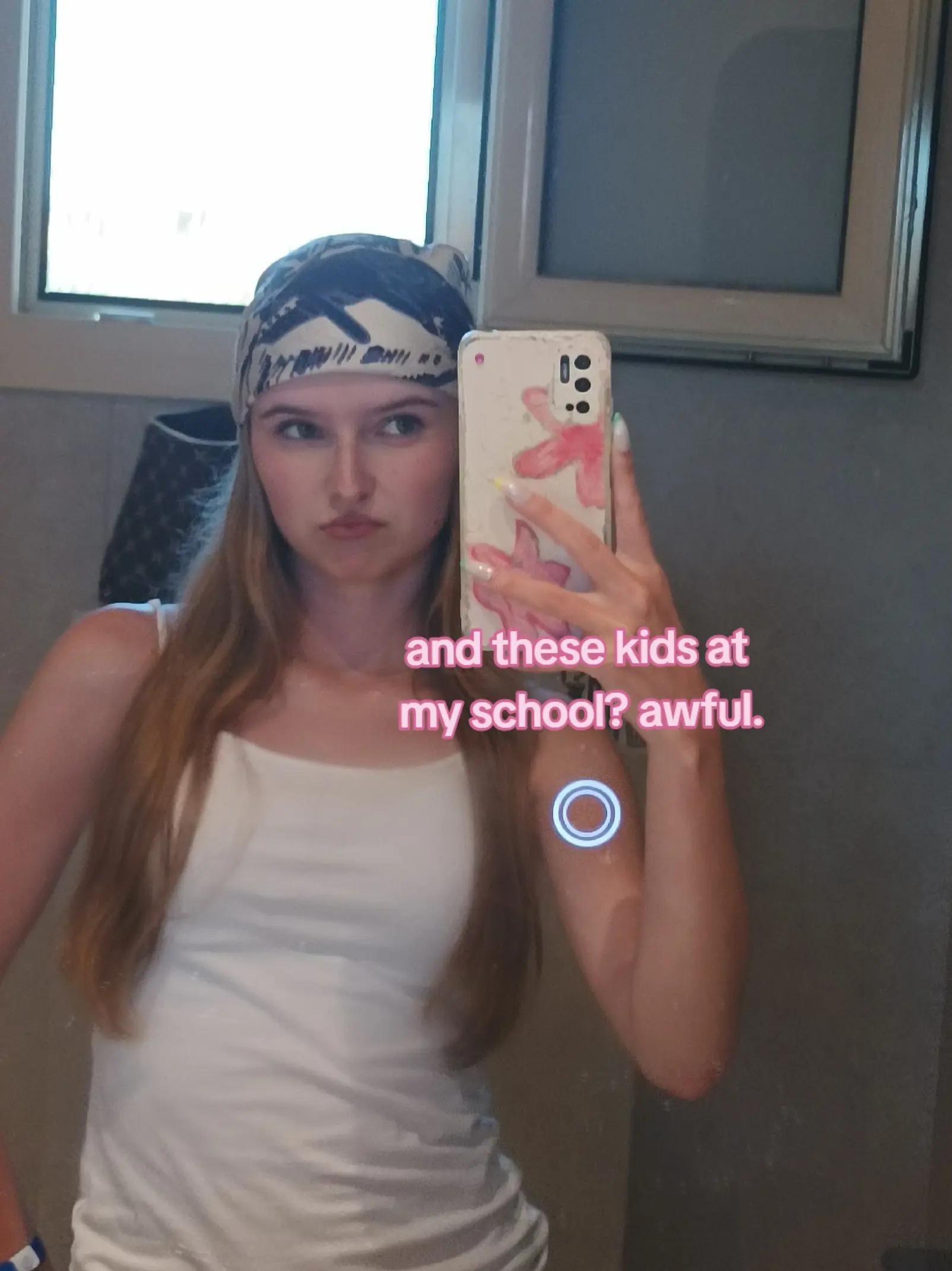 @Eliiii