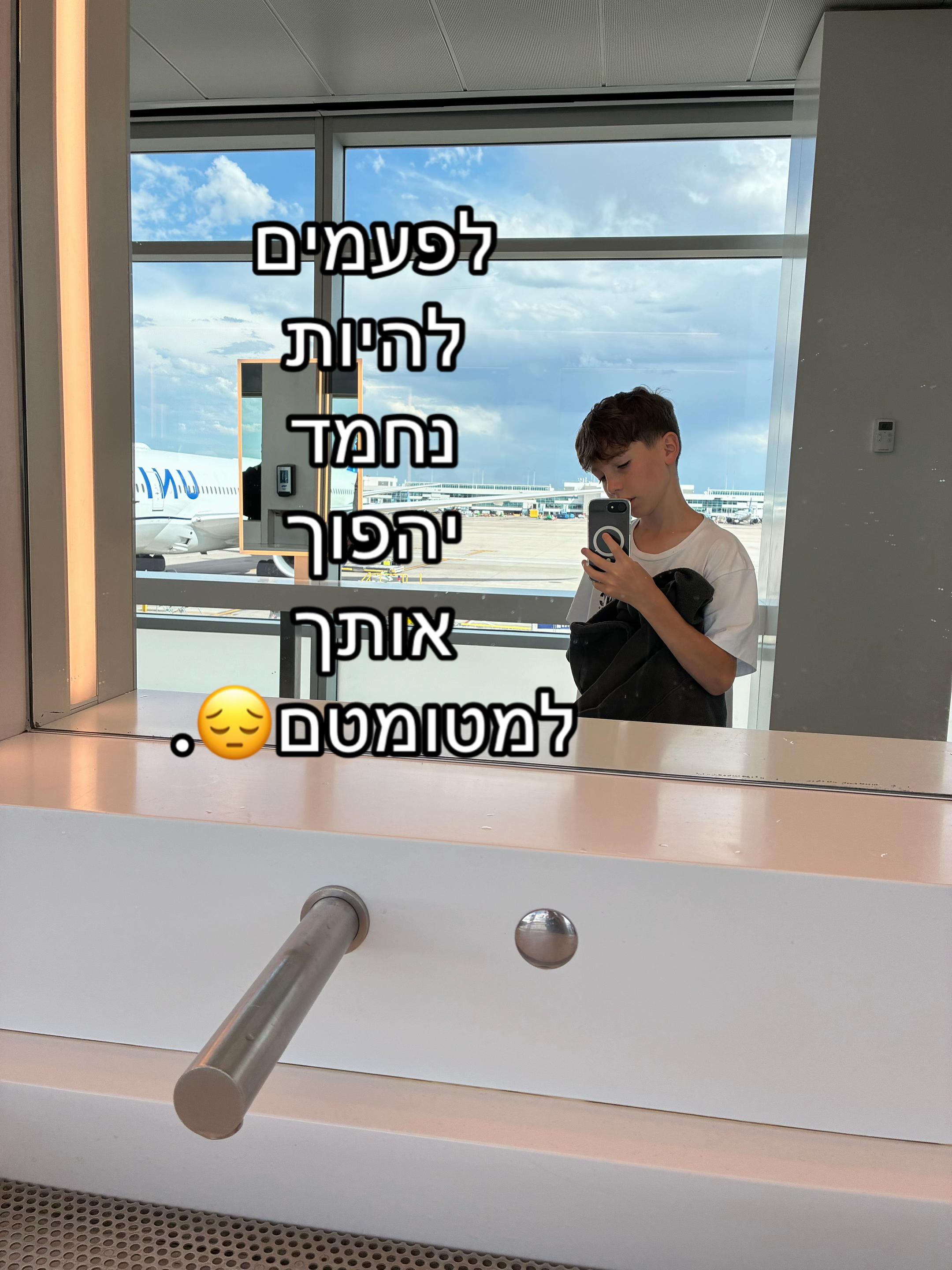 @๐ป๐ณ๏ธ๐ฉธEitan15shik๐ป๐ณ๏ธ๐ฉธ