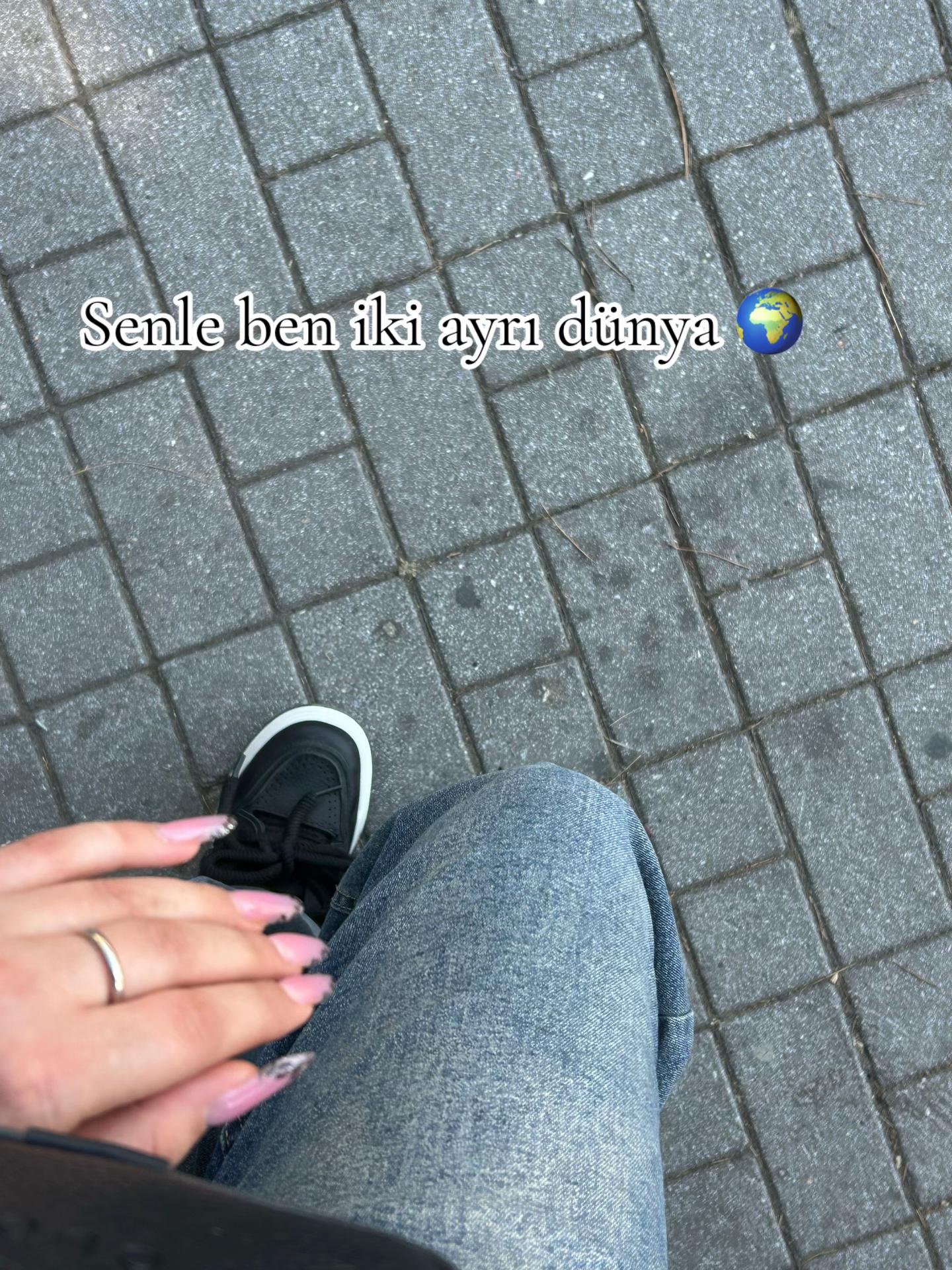 @quenn. 00