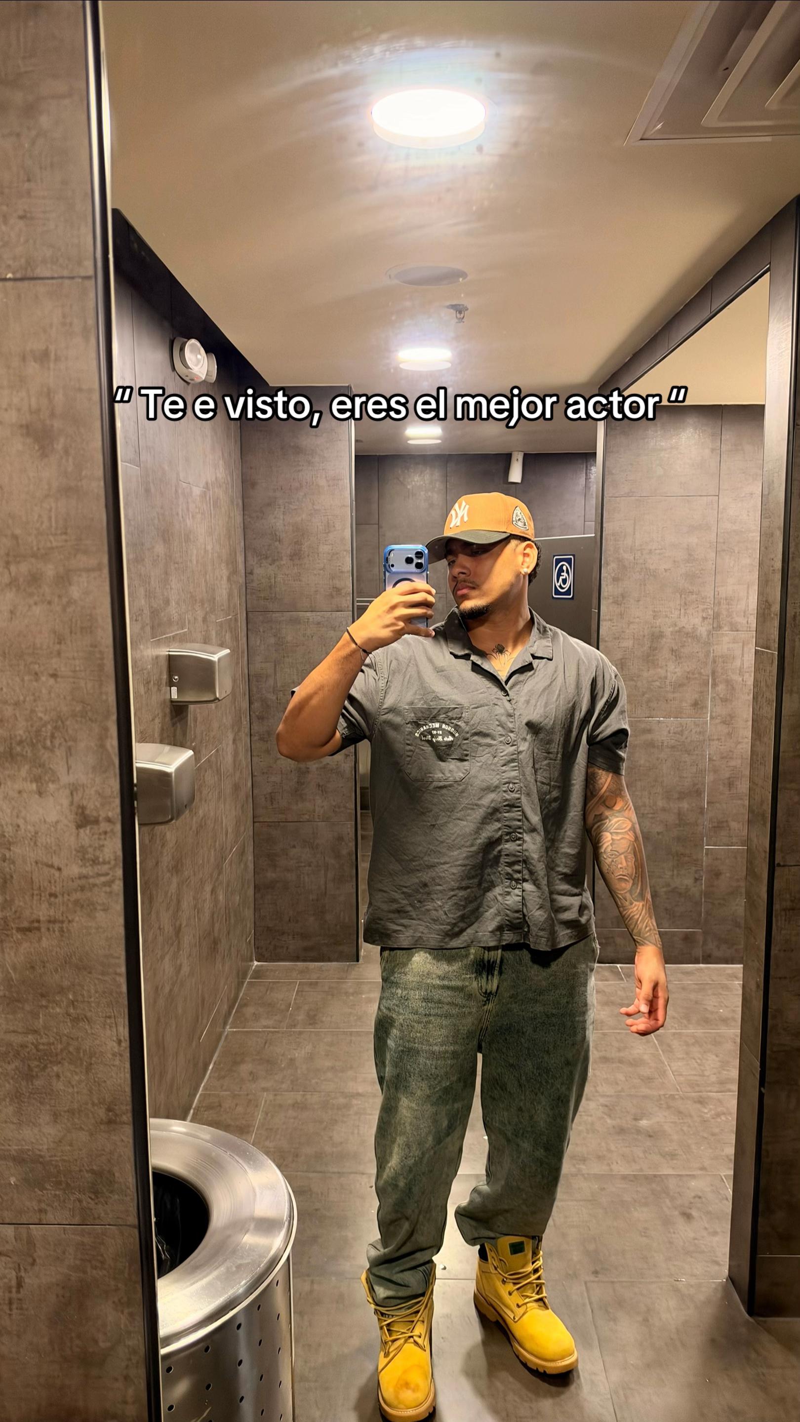 @SR BOSS🦉