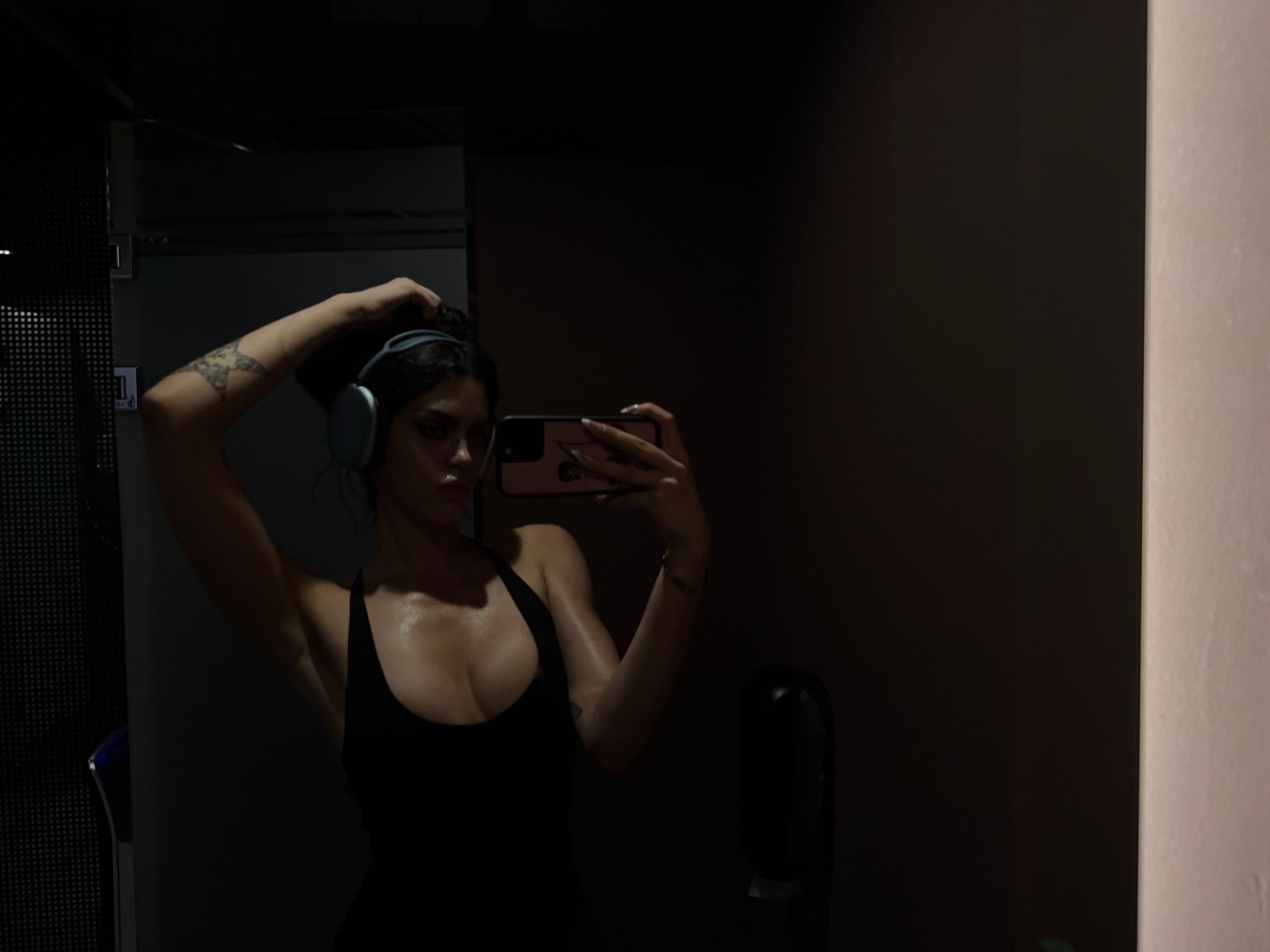 @vanjavarda