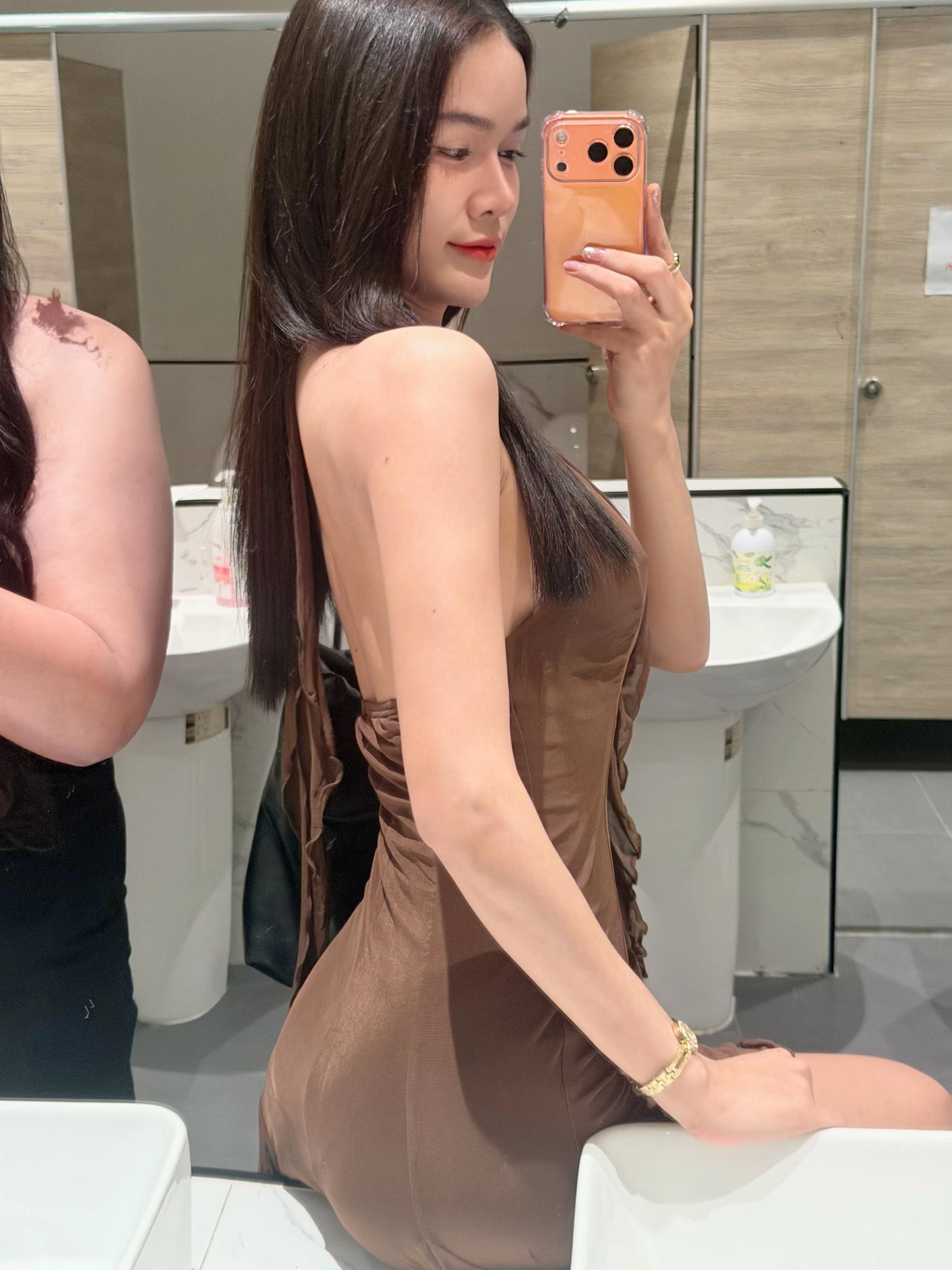 @V&rsquo;Nut Chotika
