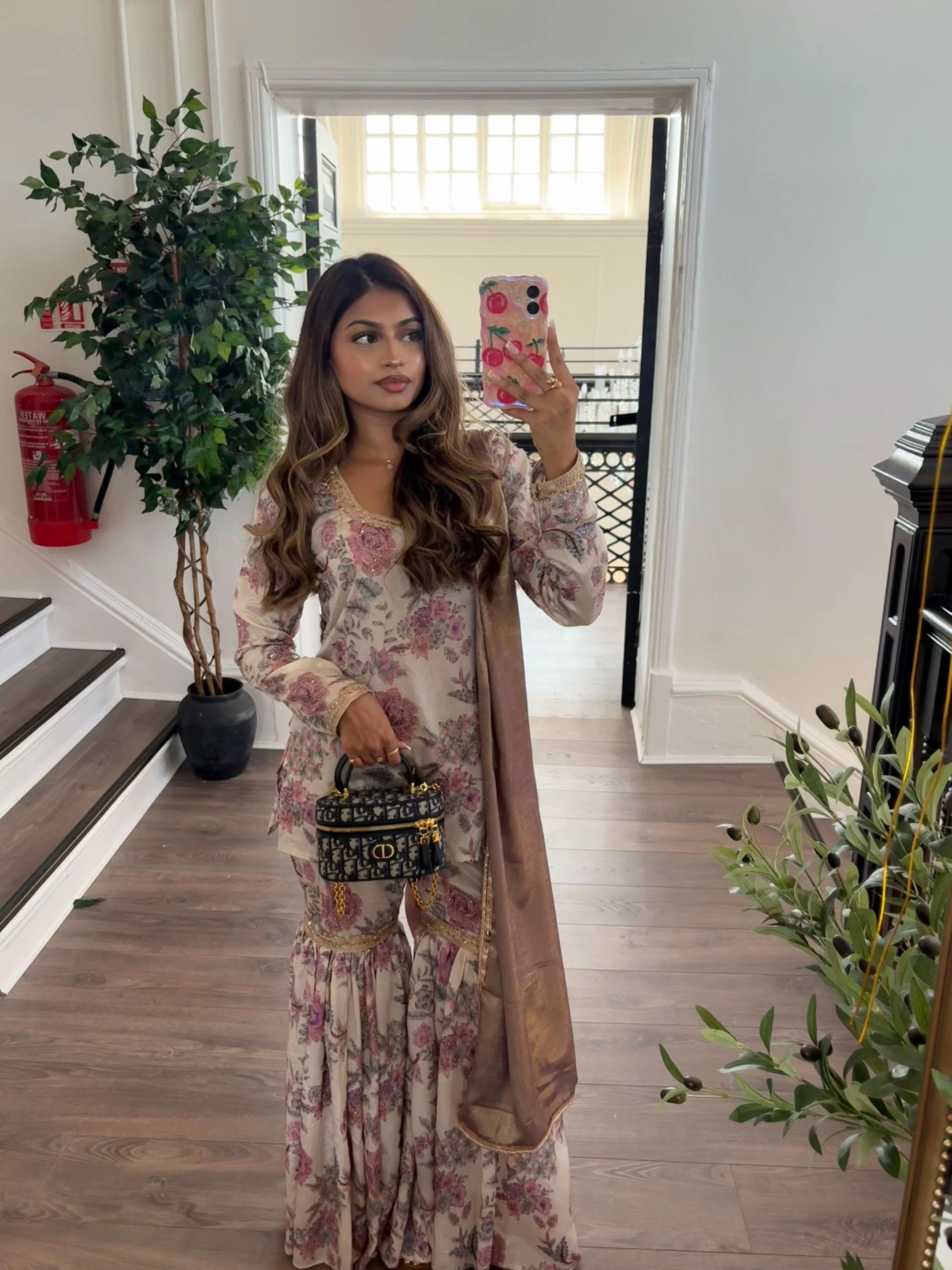 @جناح