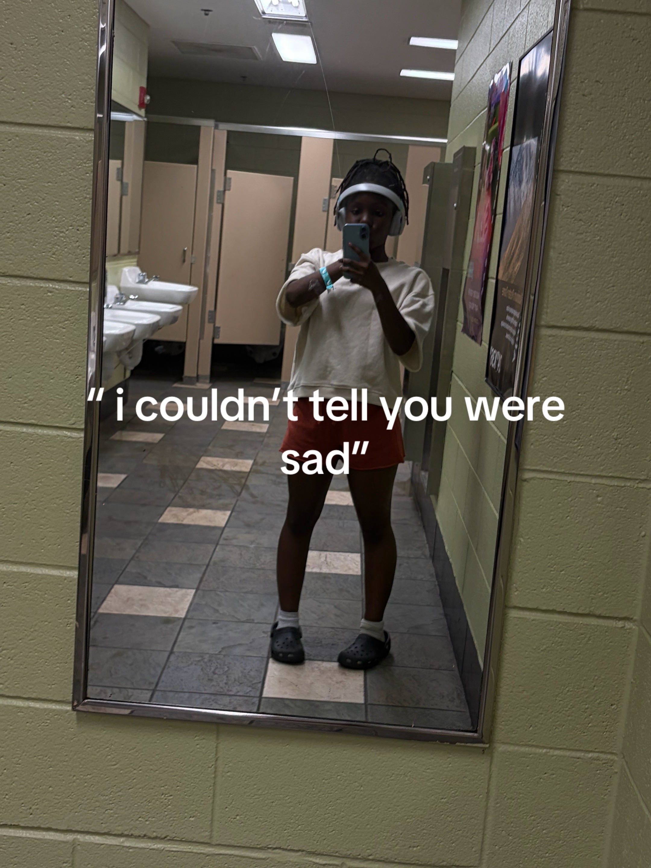 @justasadprettygirlwlocs