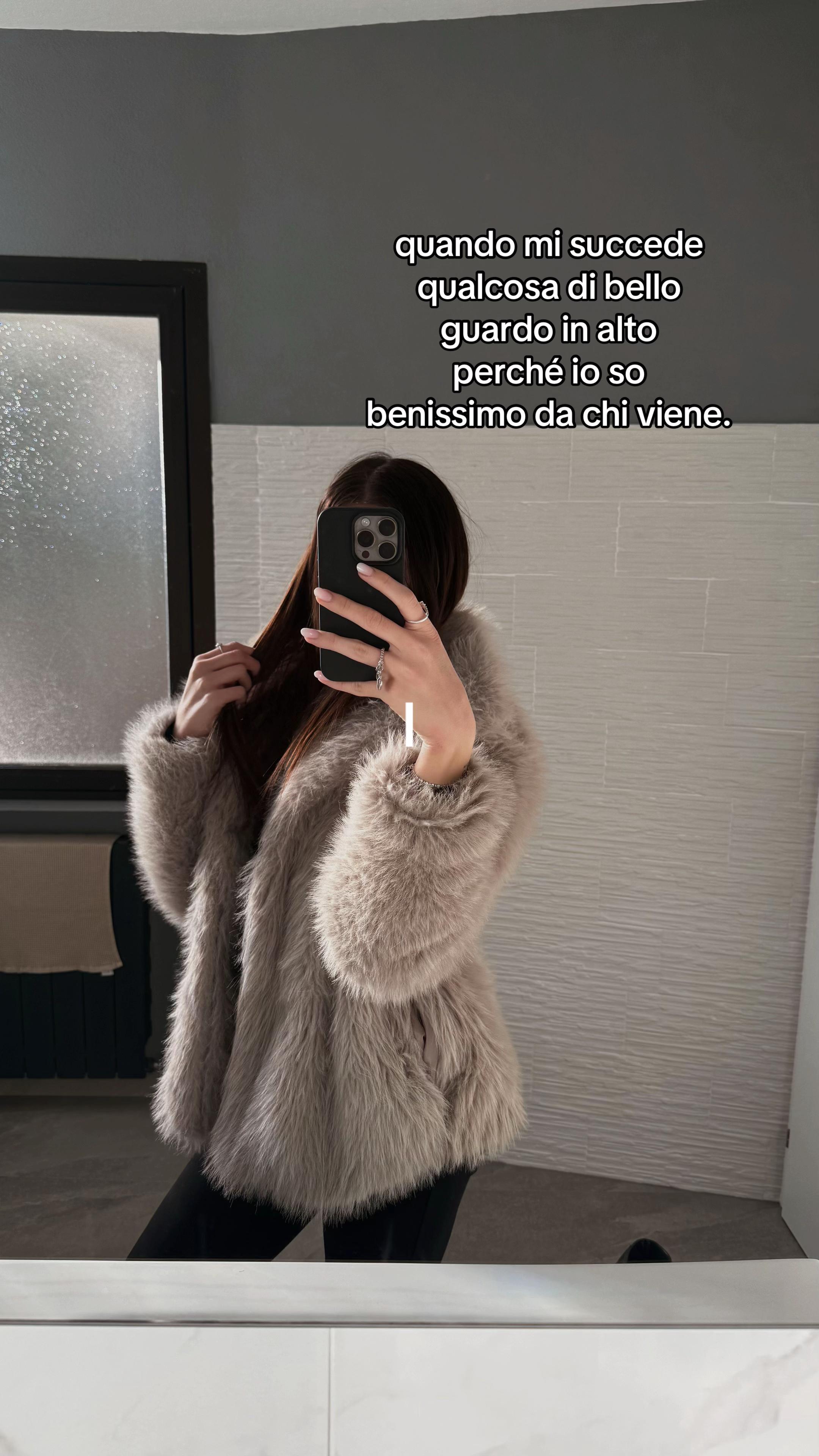 @𝒎𝒊𝒄𝒉𝒆𝒍𝒍𝒆