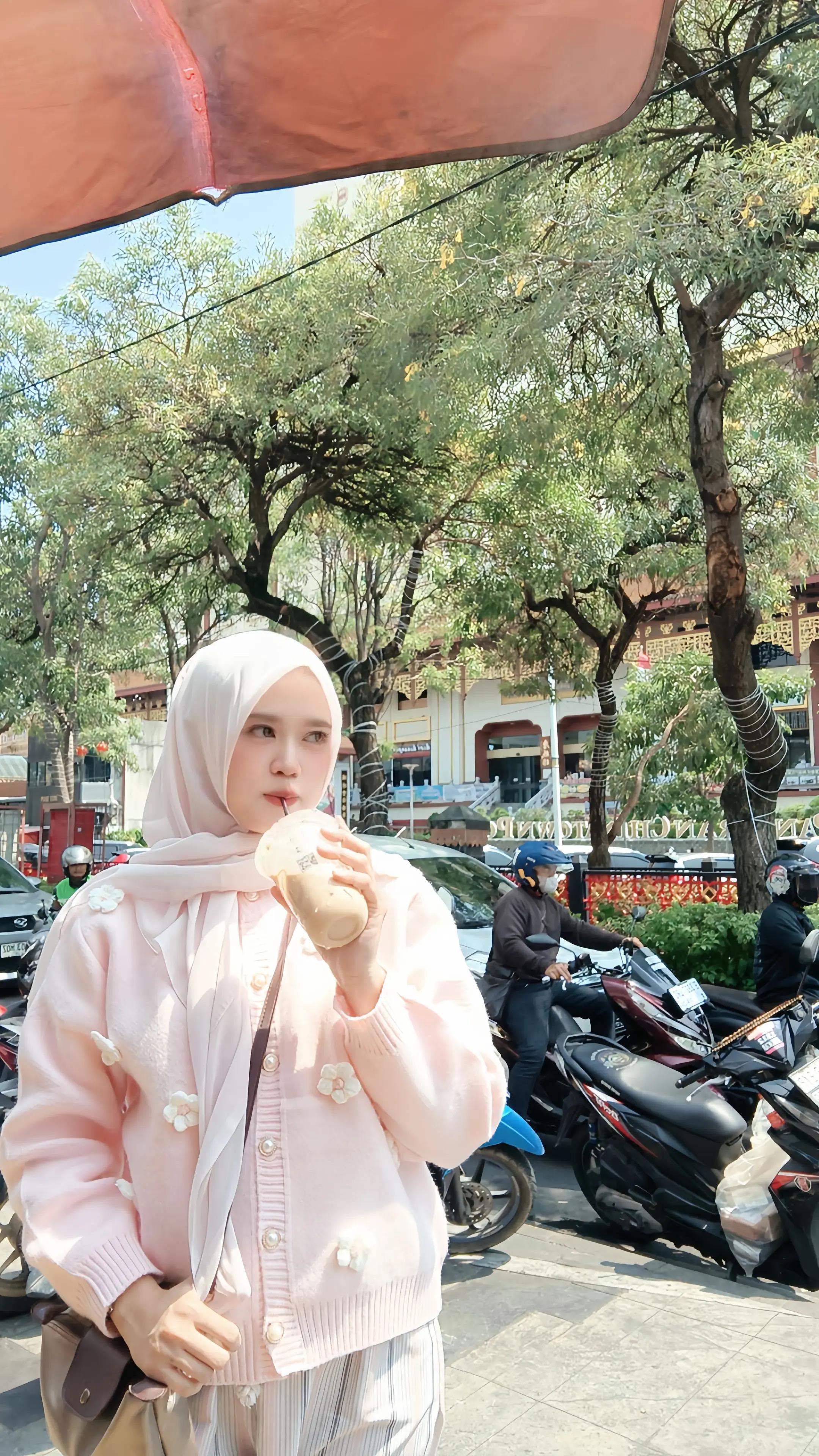 @arynt.andn