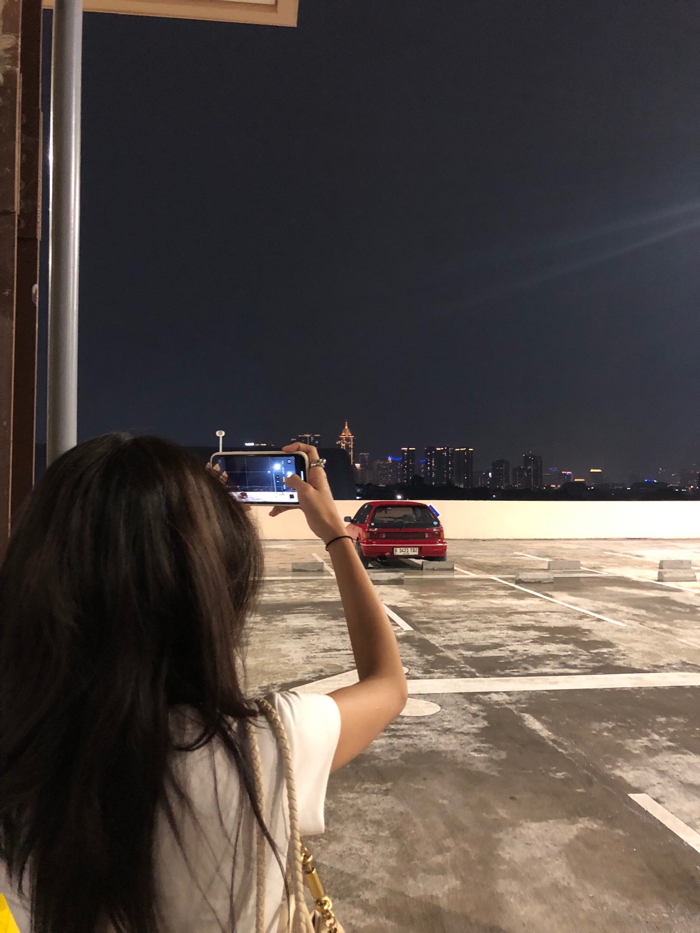 @utikautsar