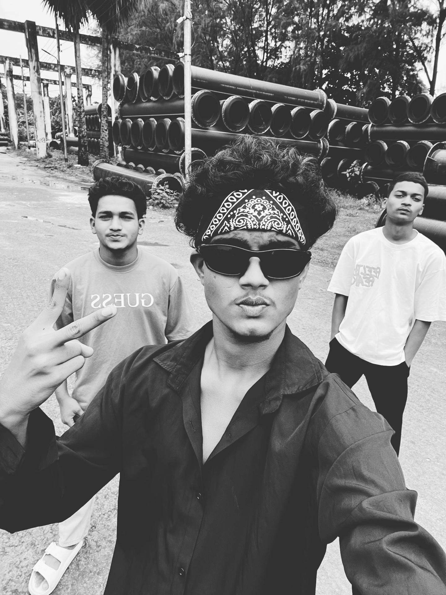 @Rone Taj