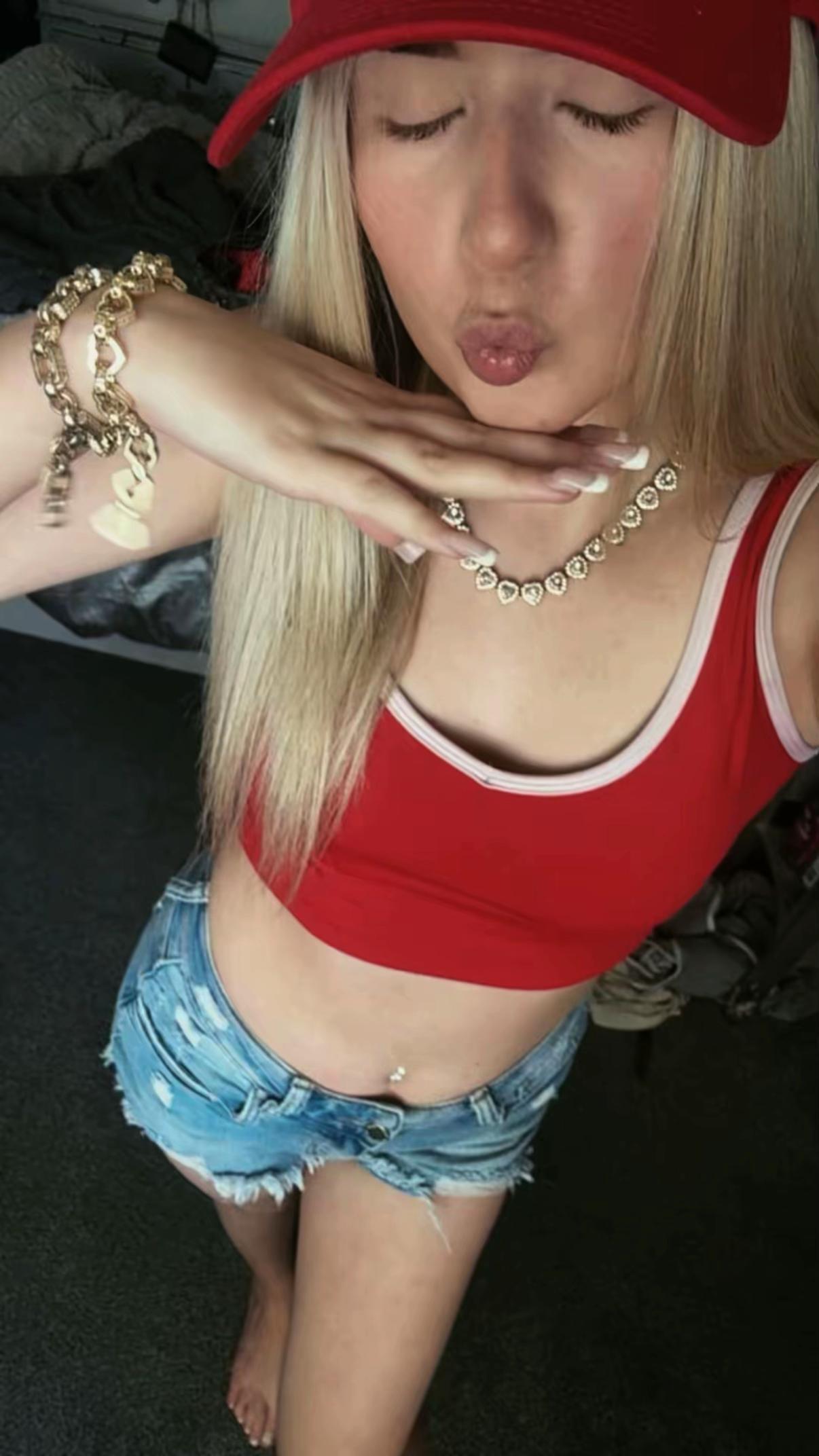 @𝐽𝑒𝑠𝑠𝑖𝑐𝑎 ~ 𝑎𝑛𝑛 🩶⚜️