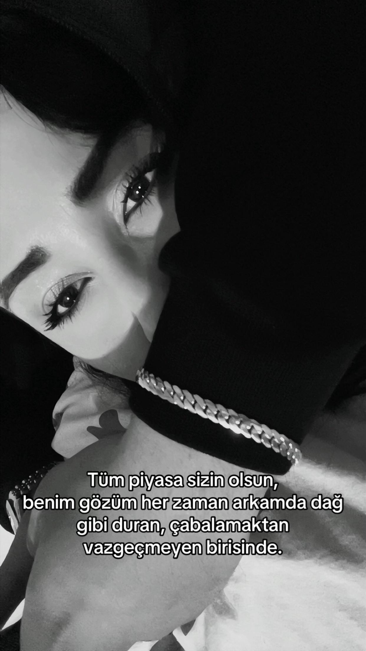 @e.s.m.a.e.r