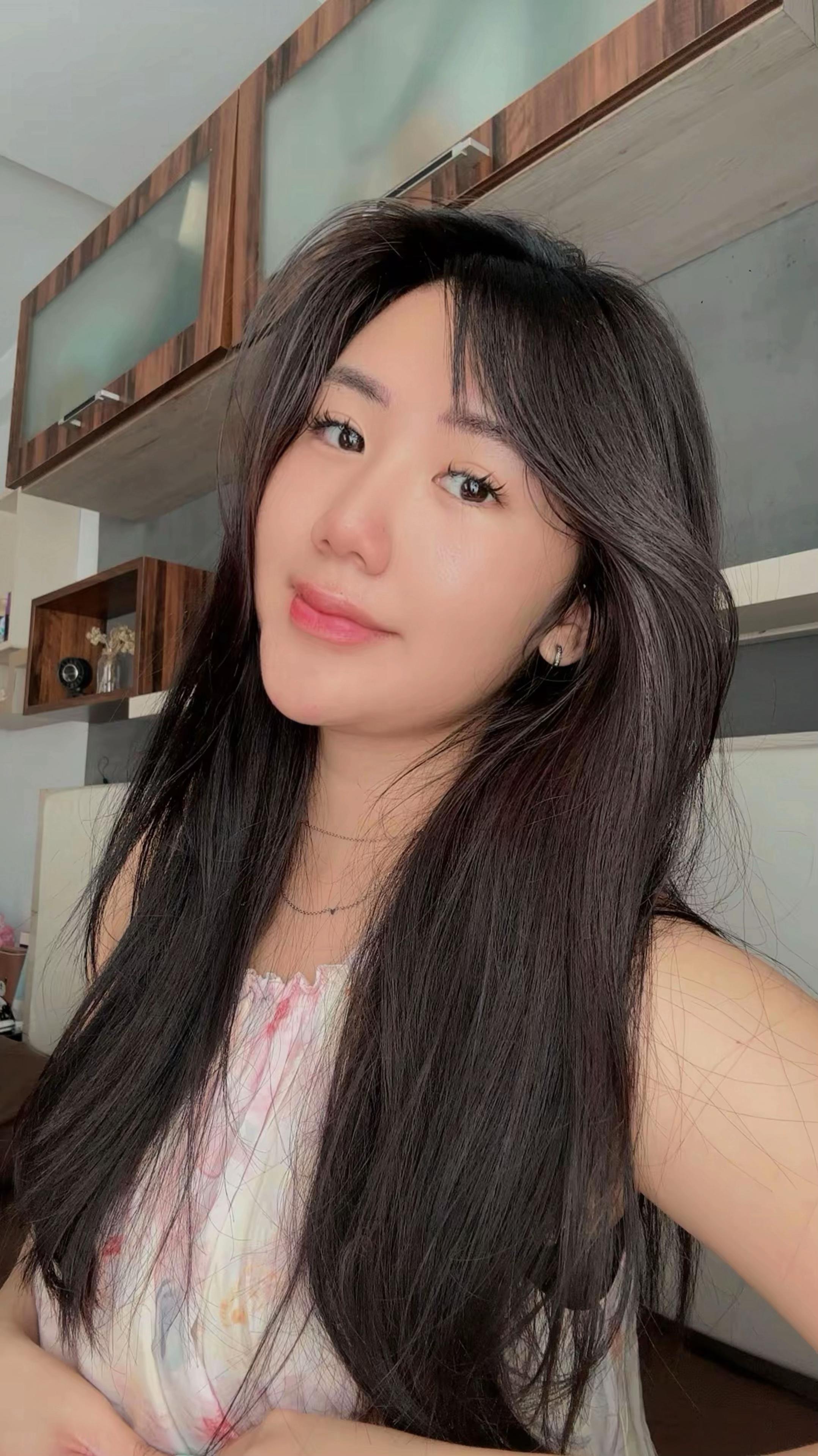 @CesyL
