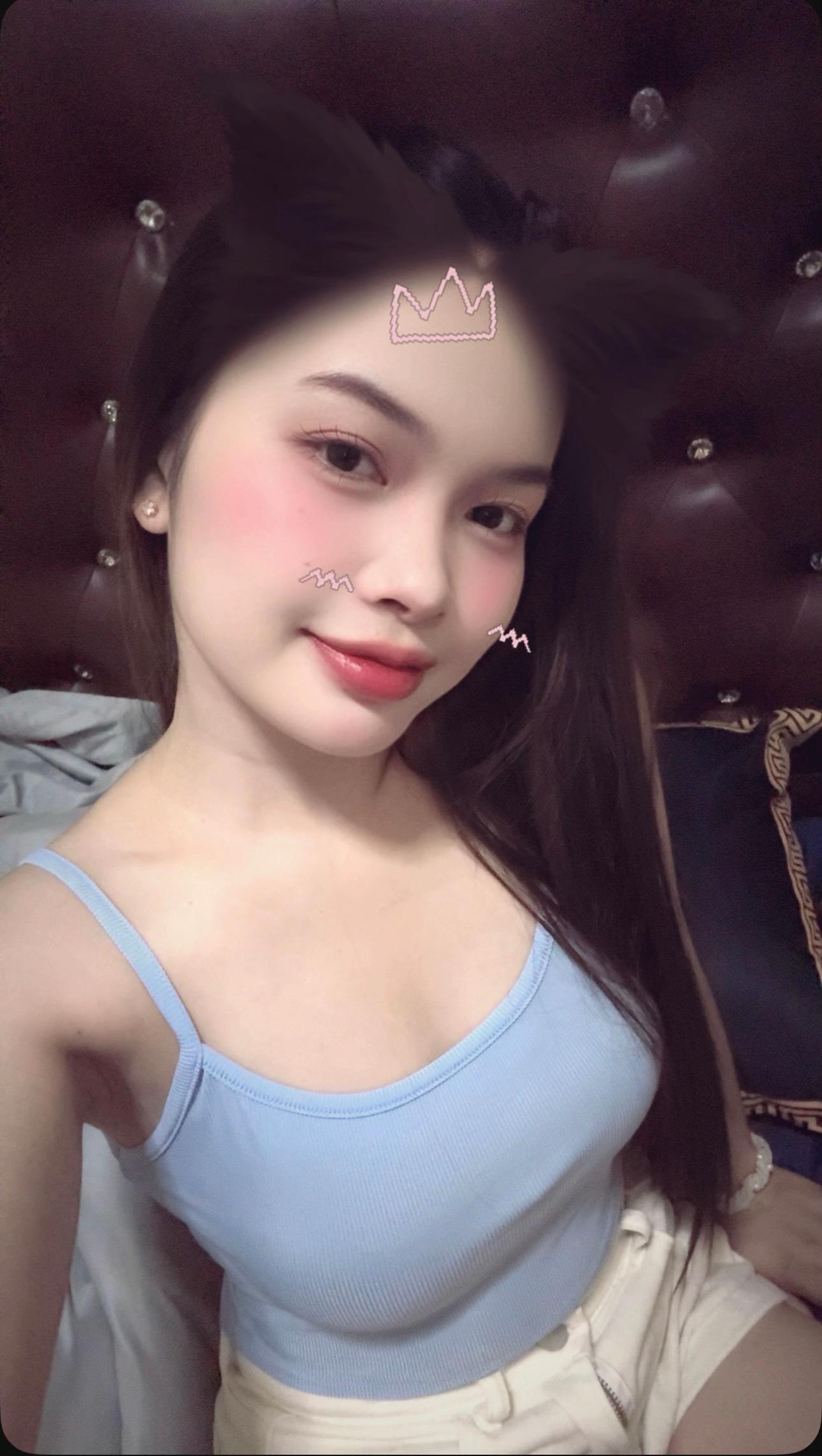 @🧟&zwj;♀️