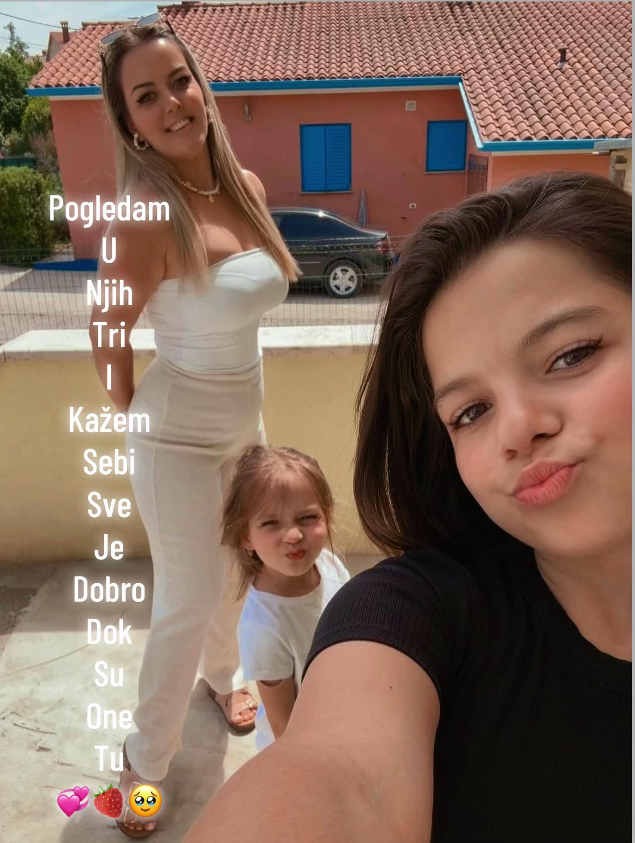 @Nisa,Lisa🍓💞jagodica🍓💞