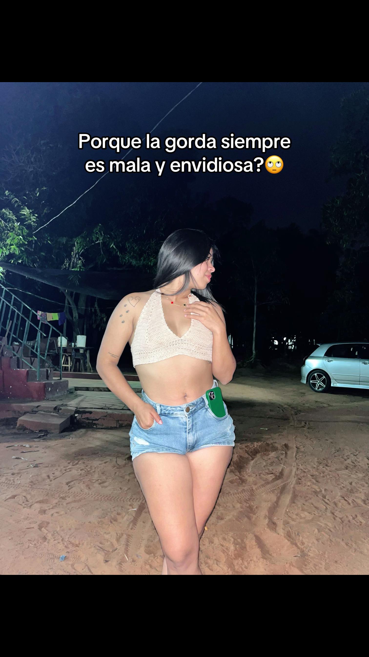 @Monsecita🦦