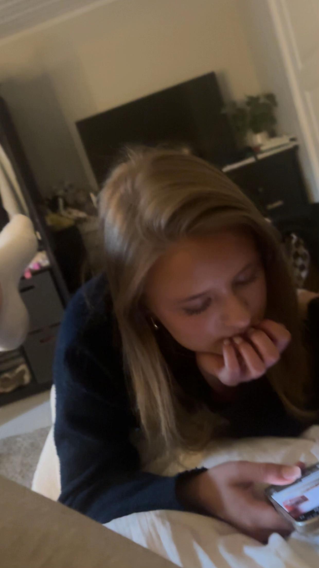 @dinrebecca1