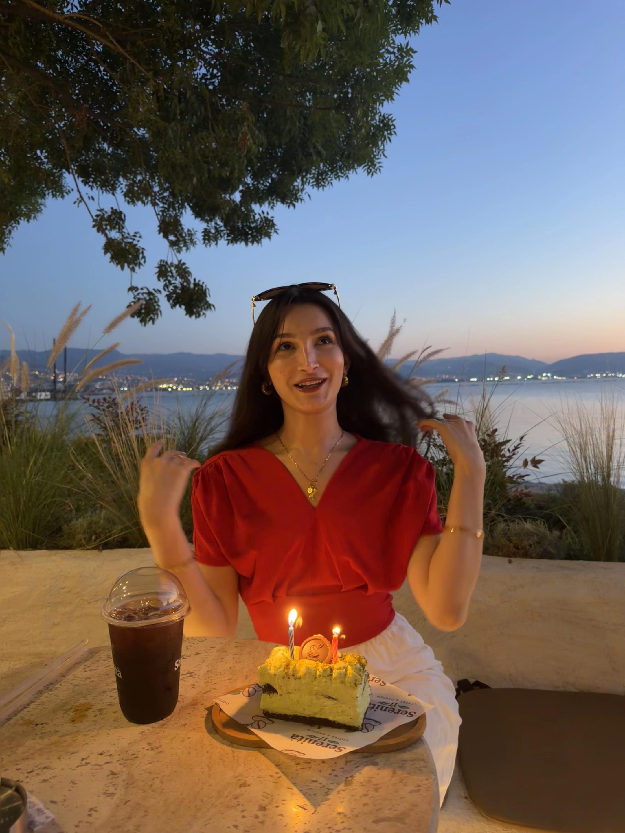 @Asude🫧💌🪬🎈